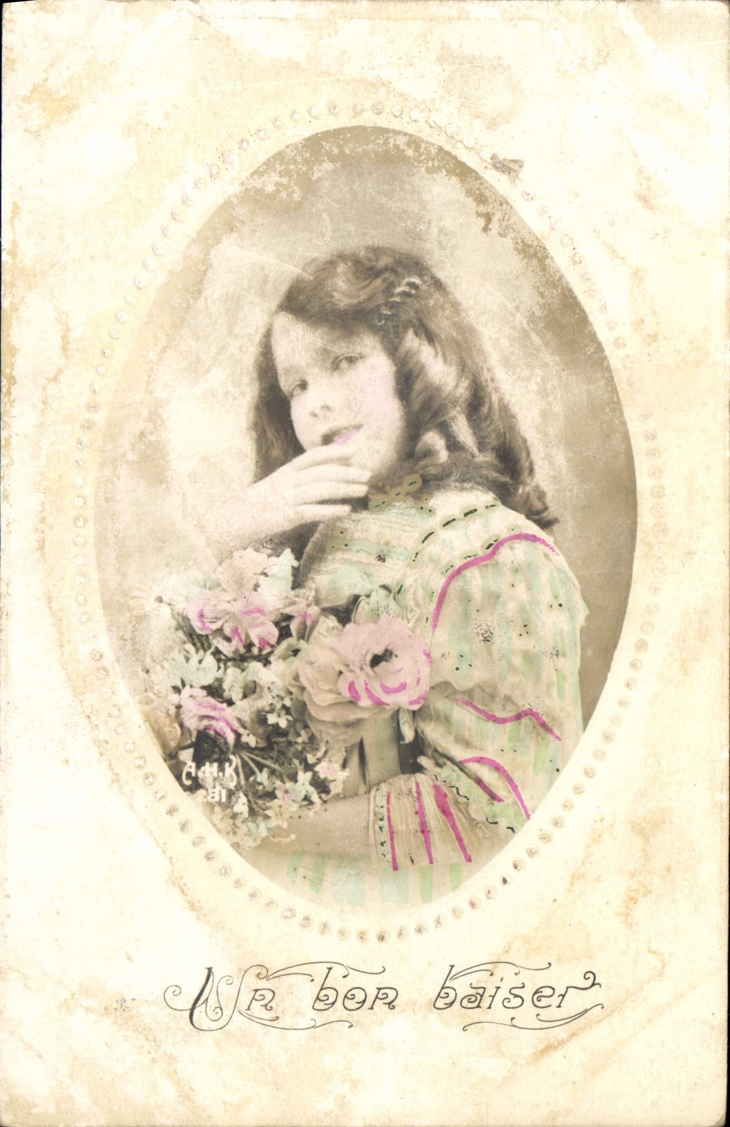 CPA Un bon baiser Enfant