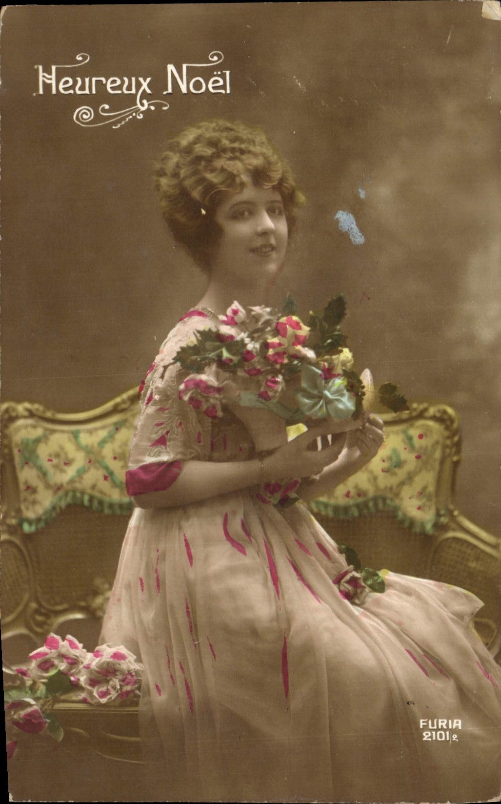 CPA Heureux Noel Femme