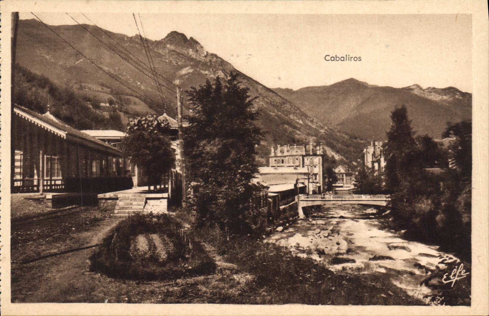 CPA La Gare de la Raillere le Gave et le Cabaliros