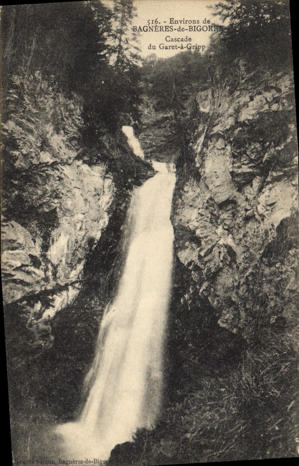 CPA Environs de Bagneres de Bigorre Cascade du Garet a Gripp 