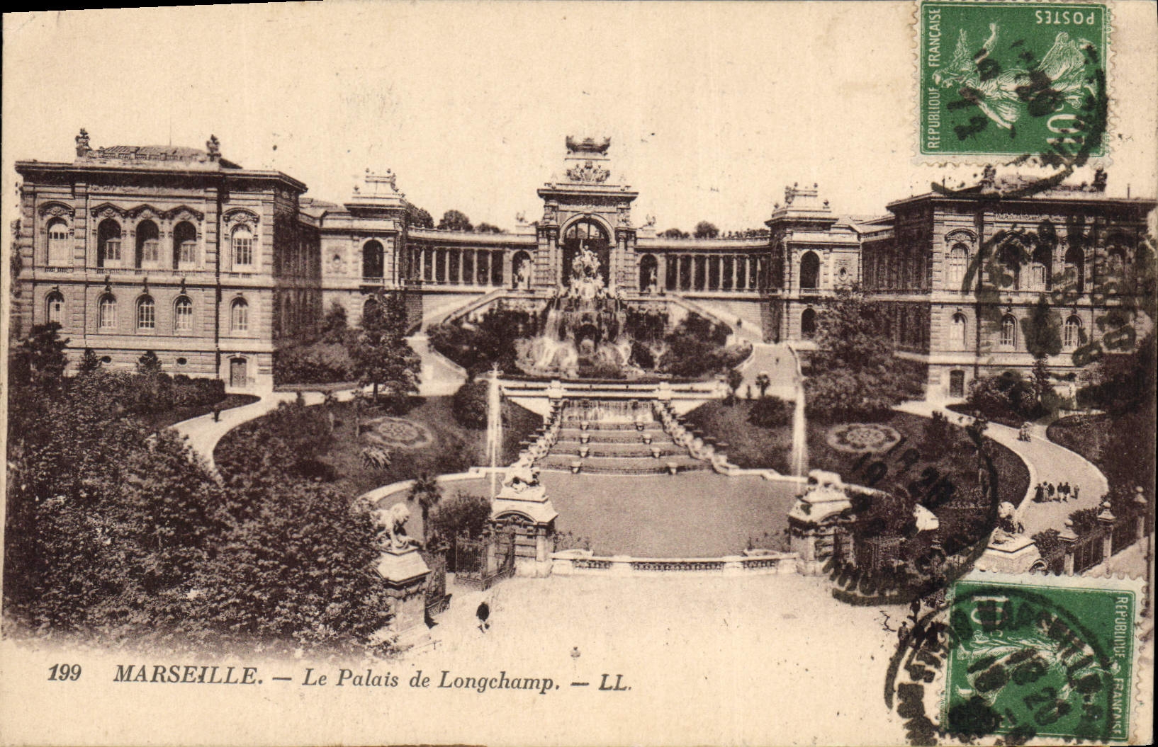 CPA Marseille Le Palais de Longchamp 