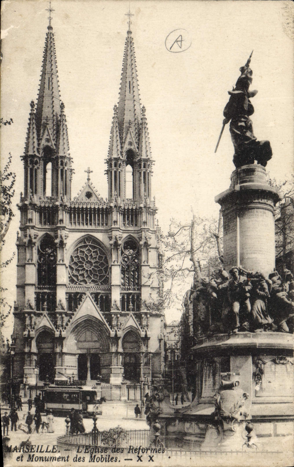 CPA Marseille L'Eglise des Reformes et Monument des Mobiles 