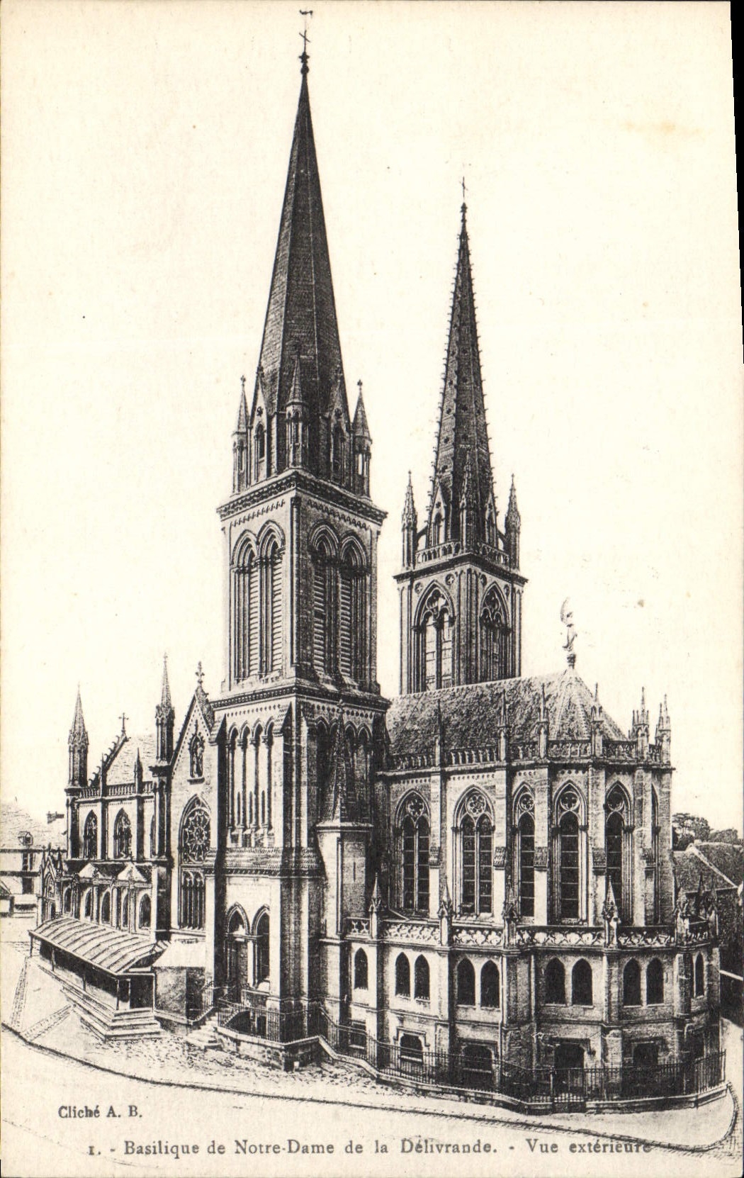 CPA Basilique de Notre Dame de la Delivrande Vue exterieure 