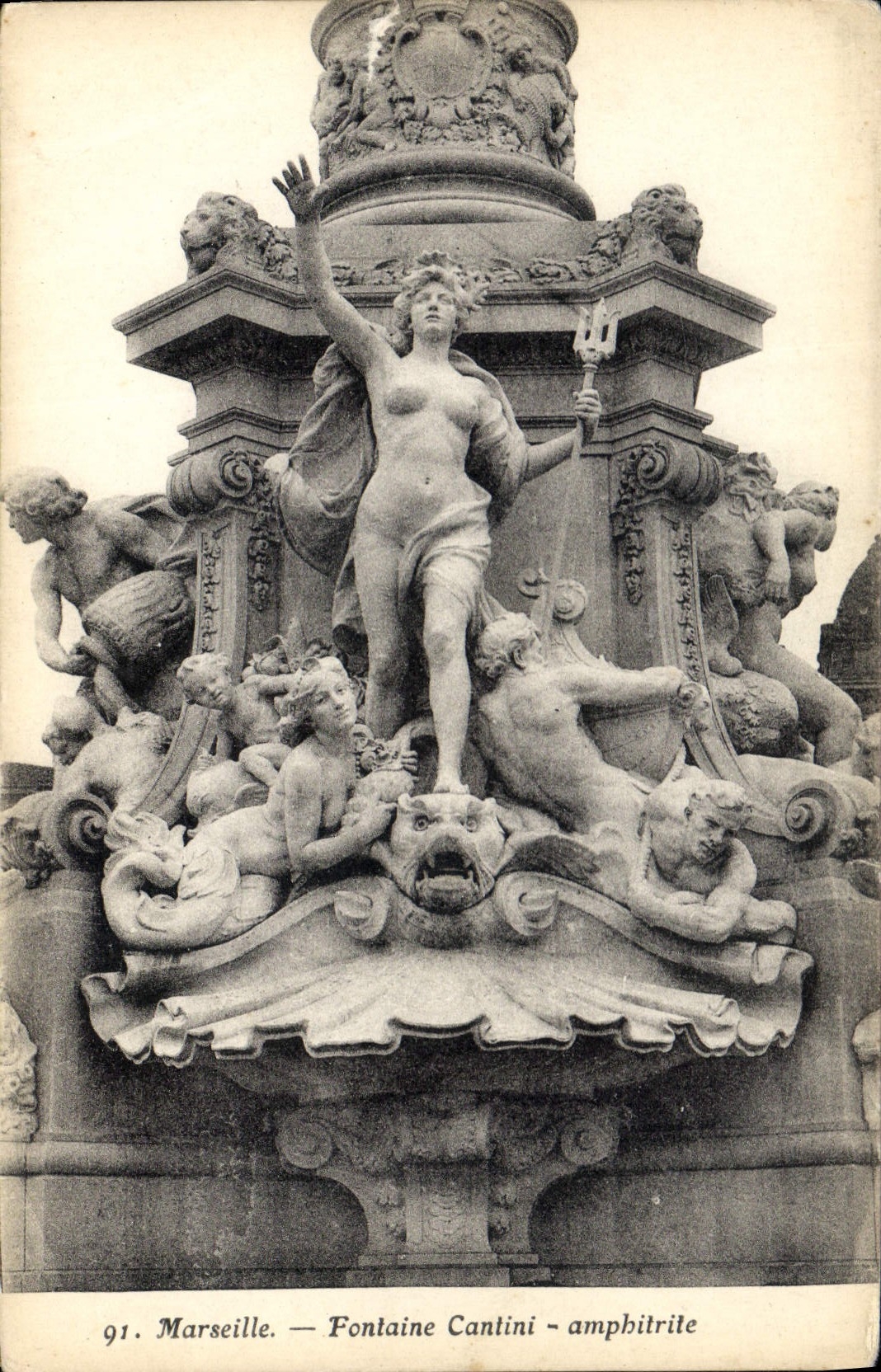 CPA Marseille Fontaine Cantini amphitrite 