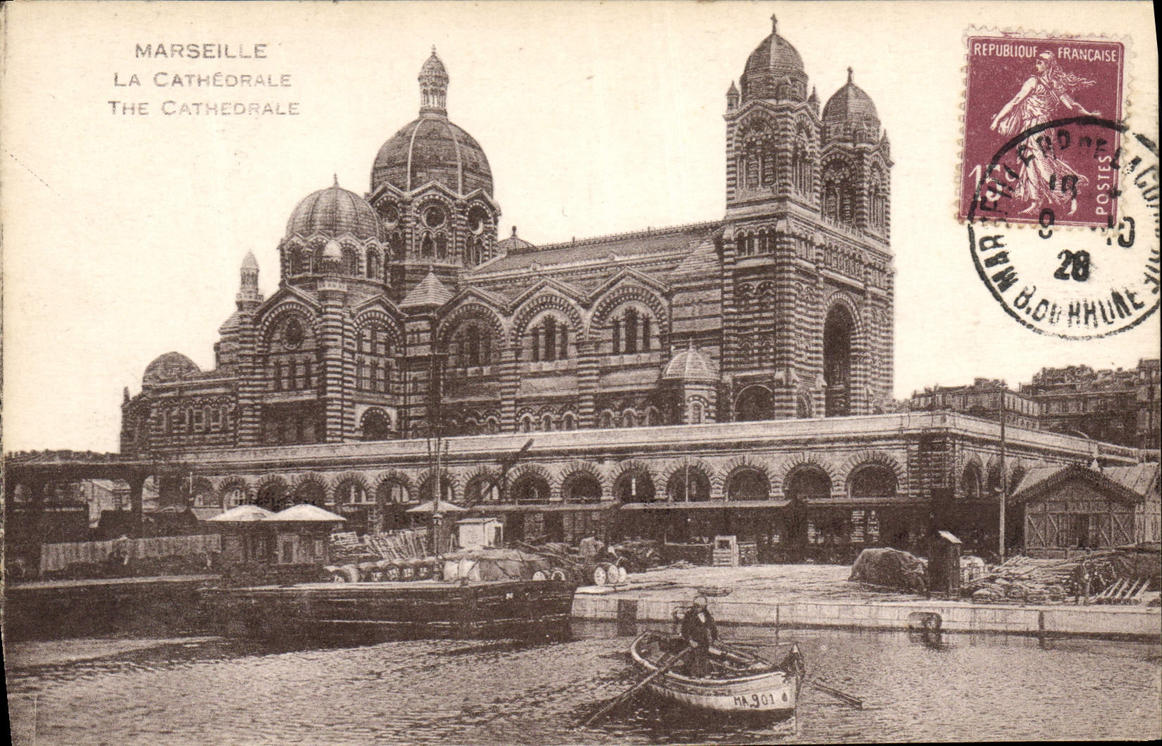 CPA Marseille La Cathedrale 