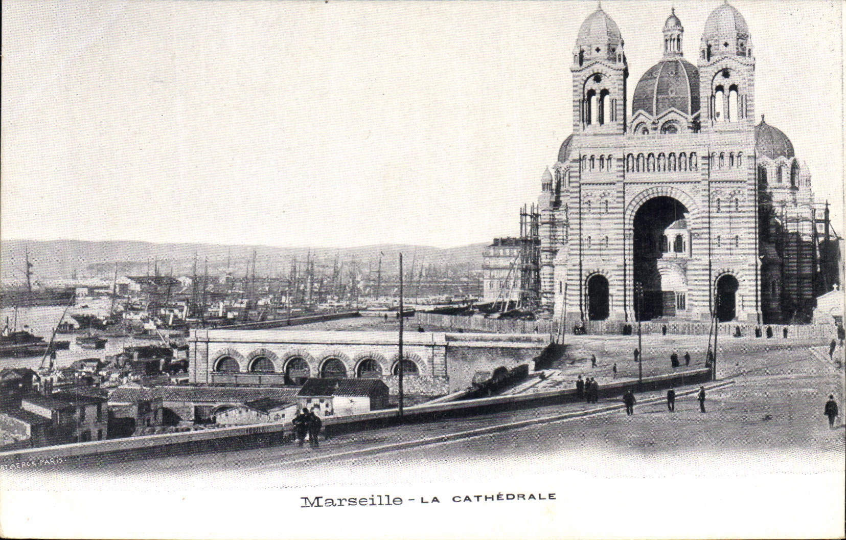 CPA Marseille La Cathedrale 