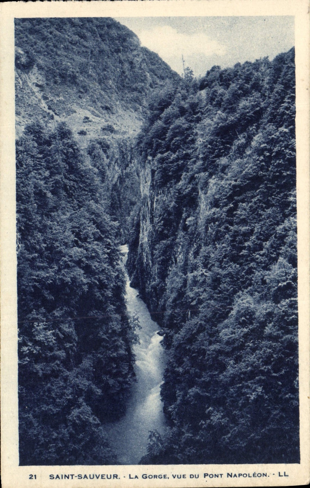 CPA Saint Sauveur la Gorge vue du Pont Napoleon