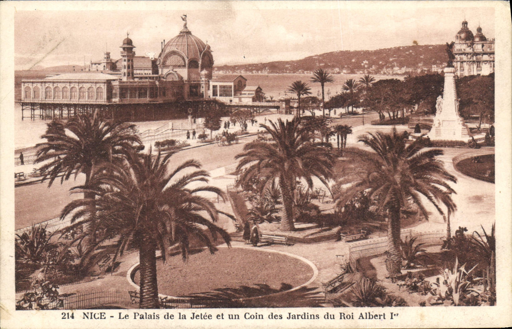 CPA Nice Le Palais de la Jetee et un Coin des Jardins du Roi Albert Ier 