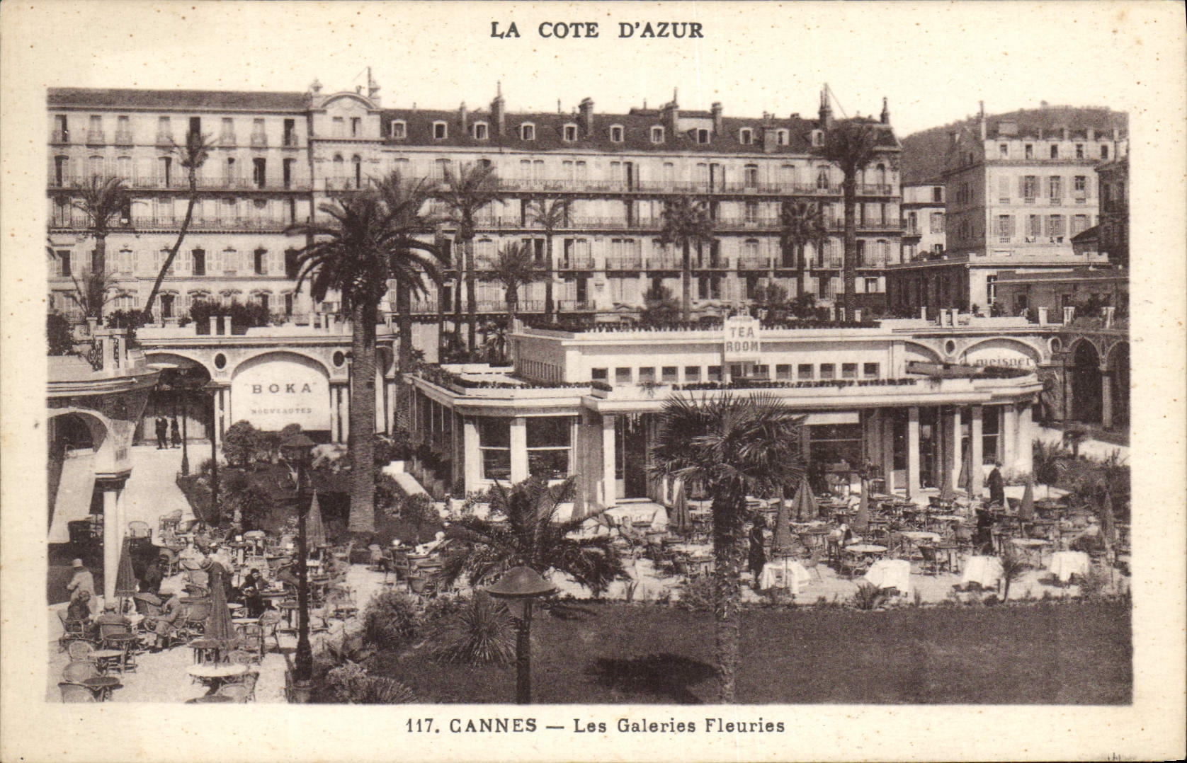 CPA Cannes Les Galeries Fleuries 