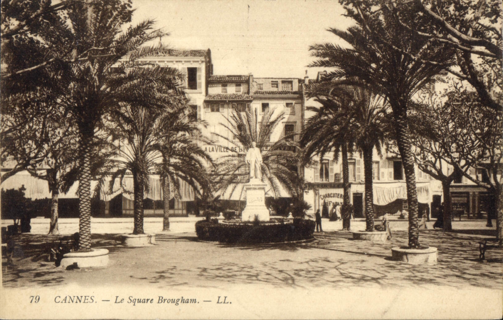 CPA Cannes le Square Brougham 