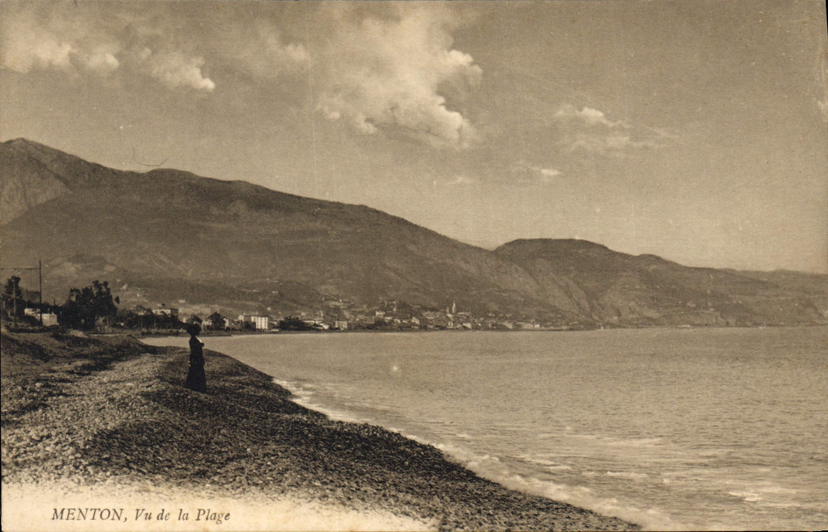 CPA Menton vu de la plage 