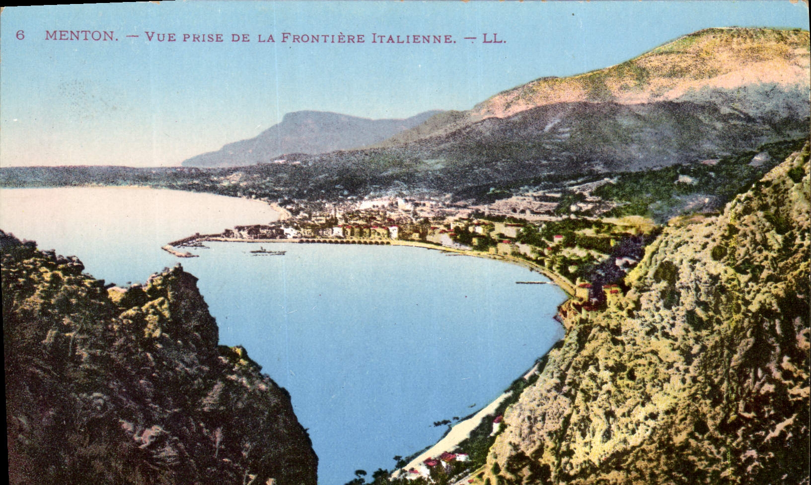 CPA Menton vue prise de la Frontiere Italienne 