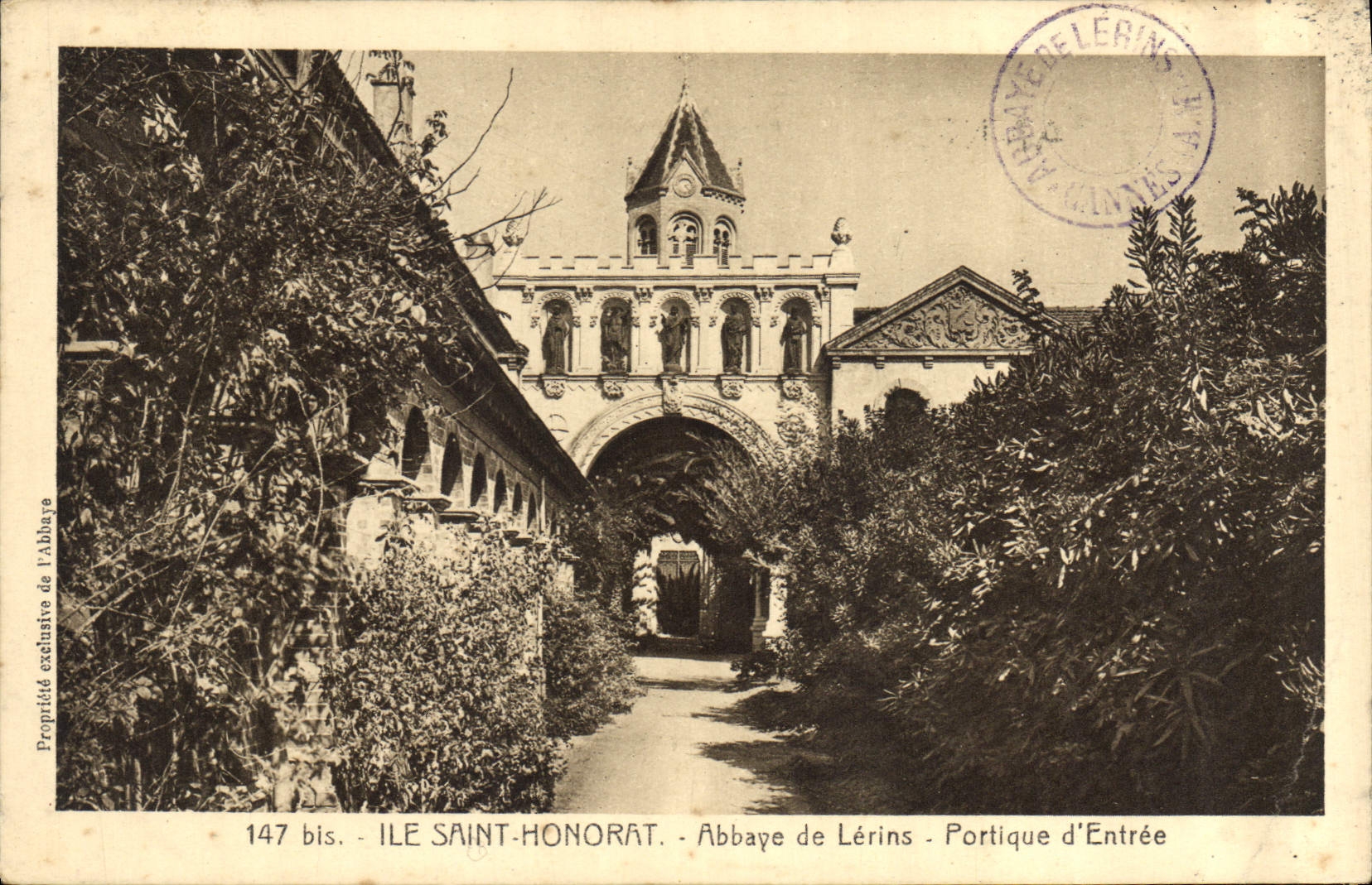 CPA Ile Saint Honorat Abbaye de Lerins Portique d'Entree