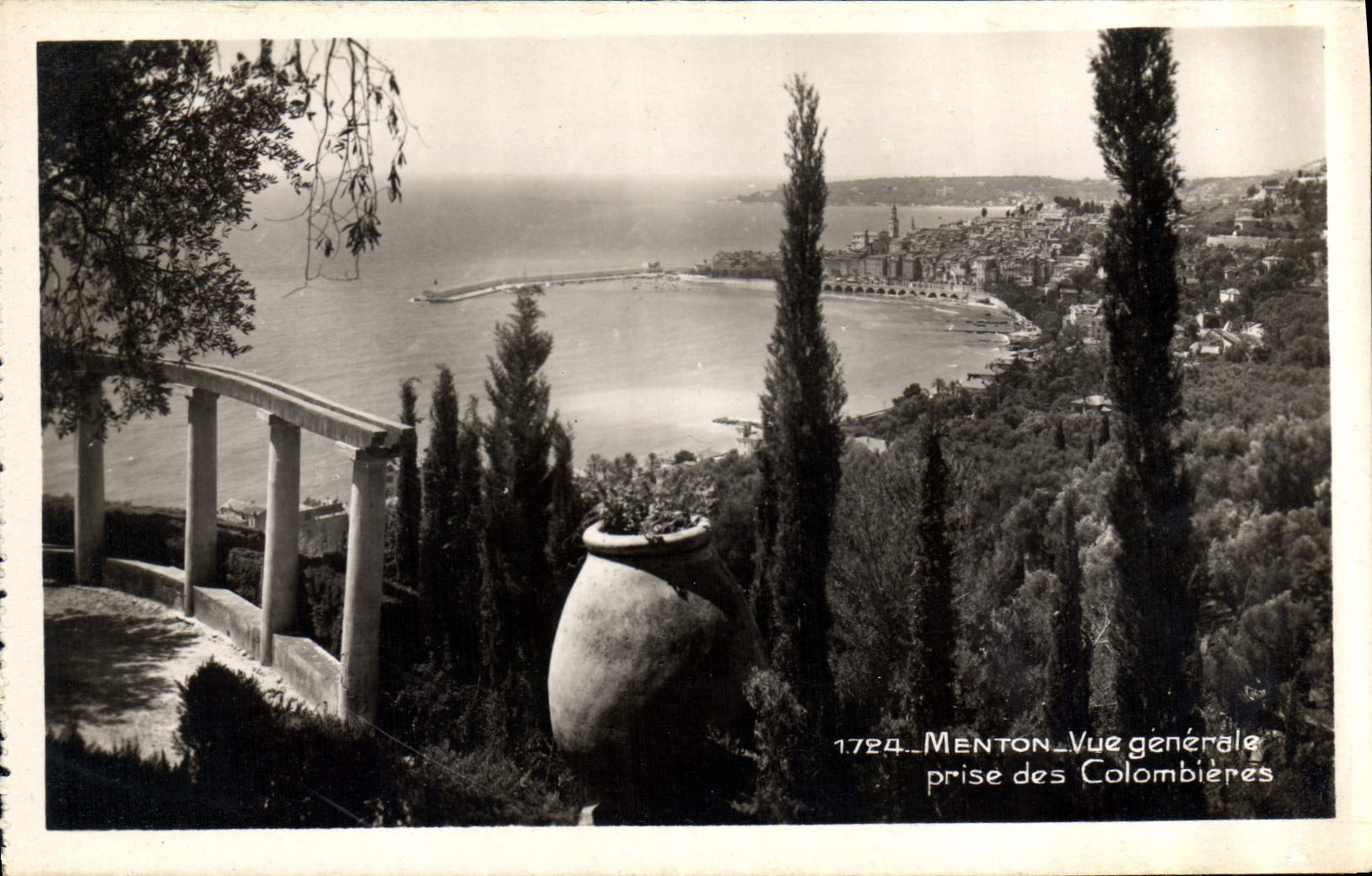 CPA Menton vue generale prise des Colombieres