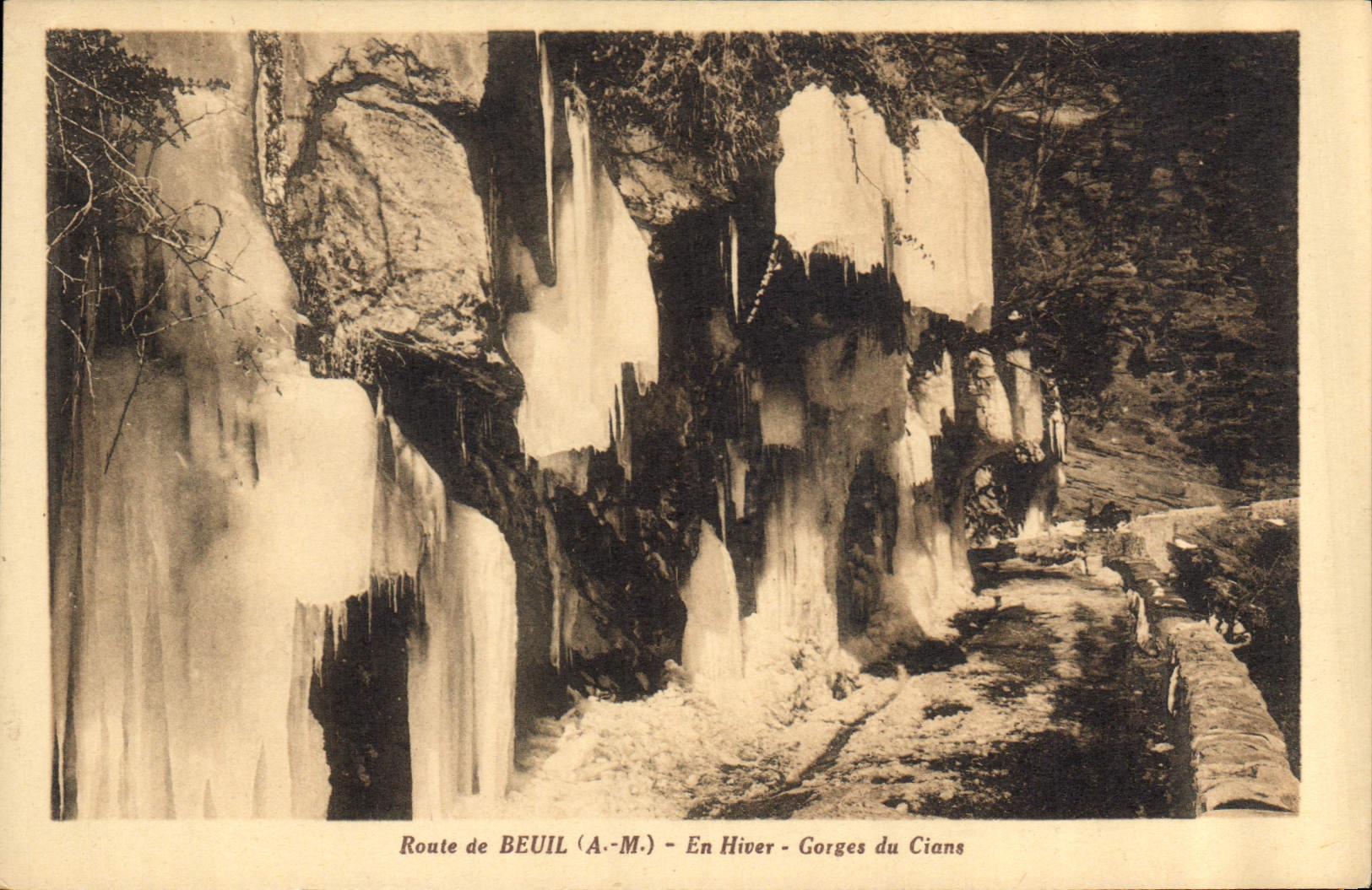 CPA Route de Beuil A M en Hiver Gorges du Cians 