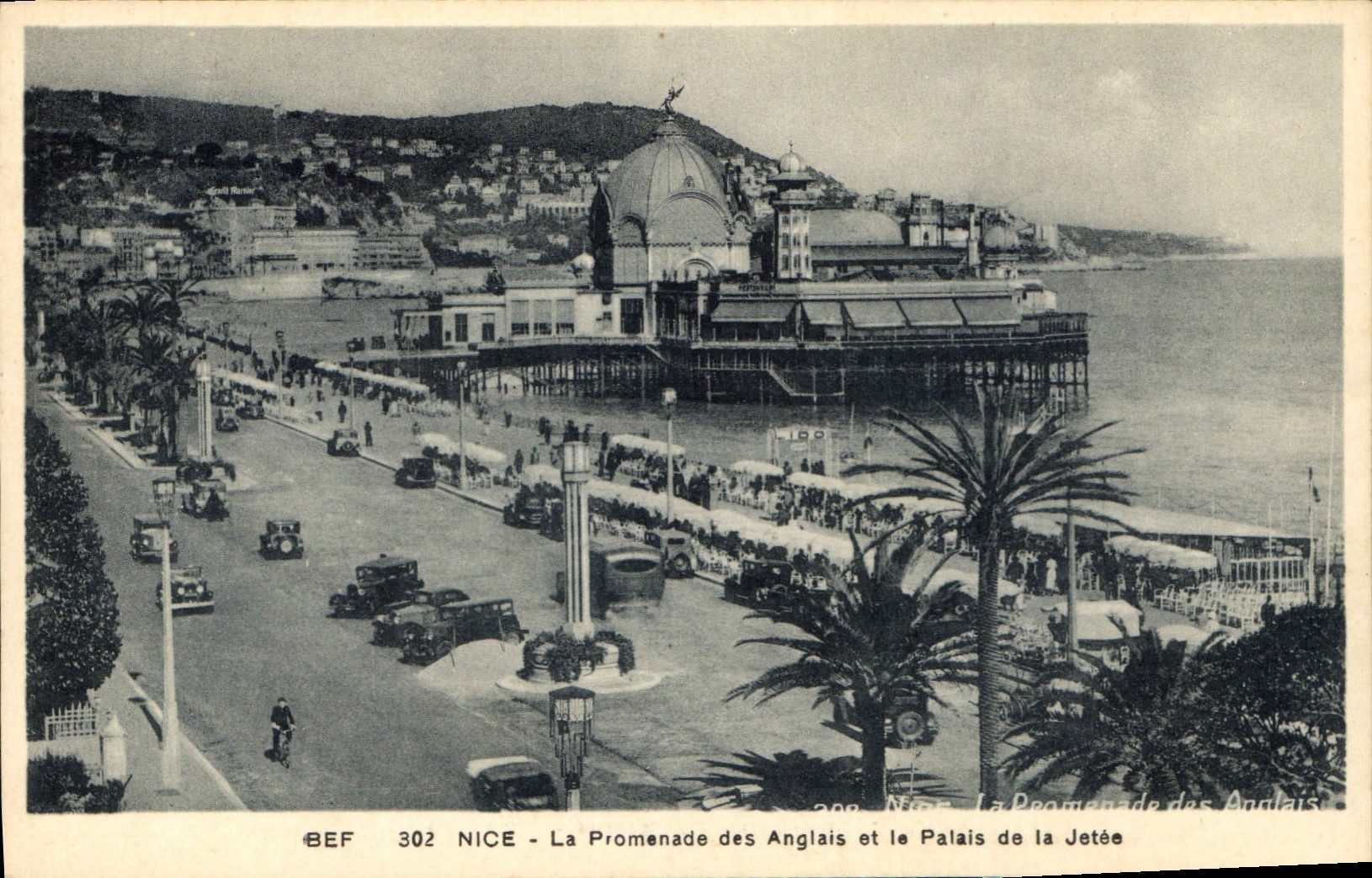CPA Nice le Promenade des Anglais et le Palais de la Jetee 