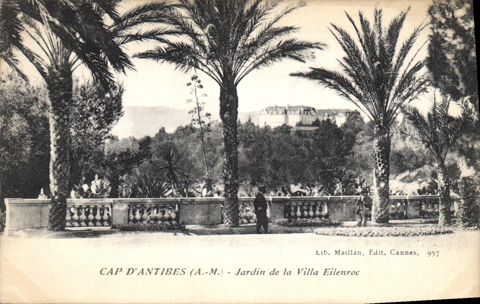 CPA Cap d'Antibes A M Jardin de la Villa Eilenroc