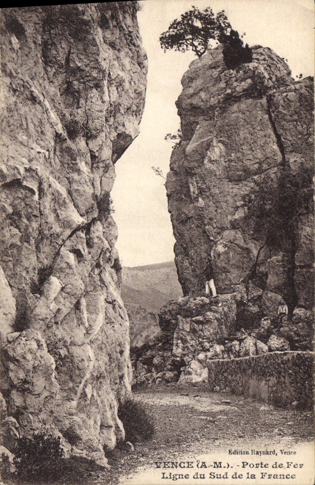CPA Vence A M Porte de Fer Ligne du Sud de la France 