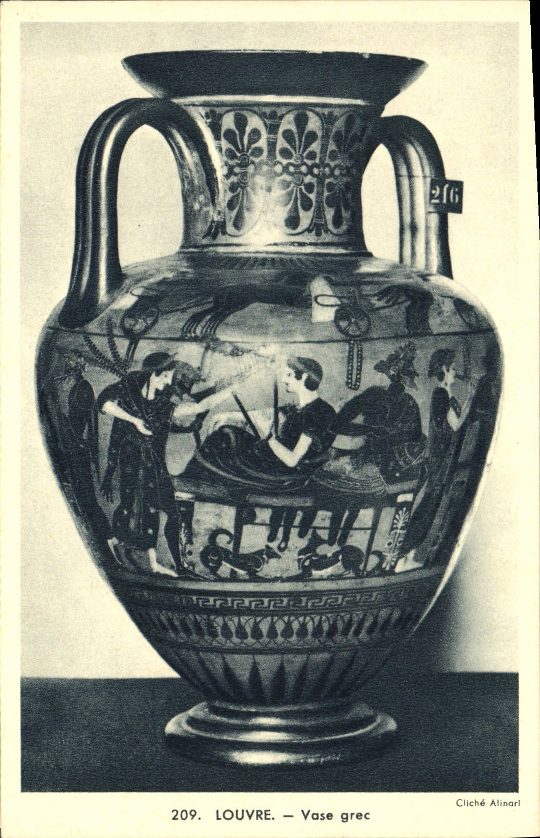 CPA Louvre Vase Grec 