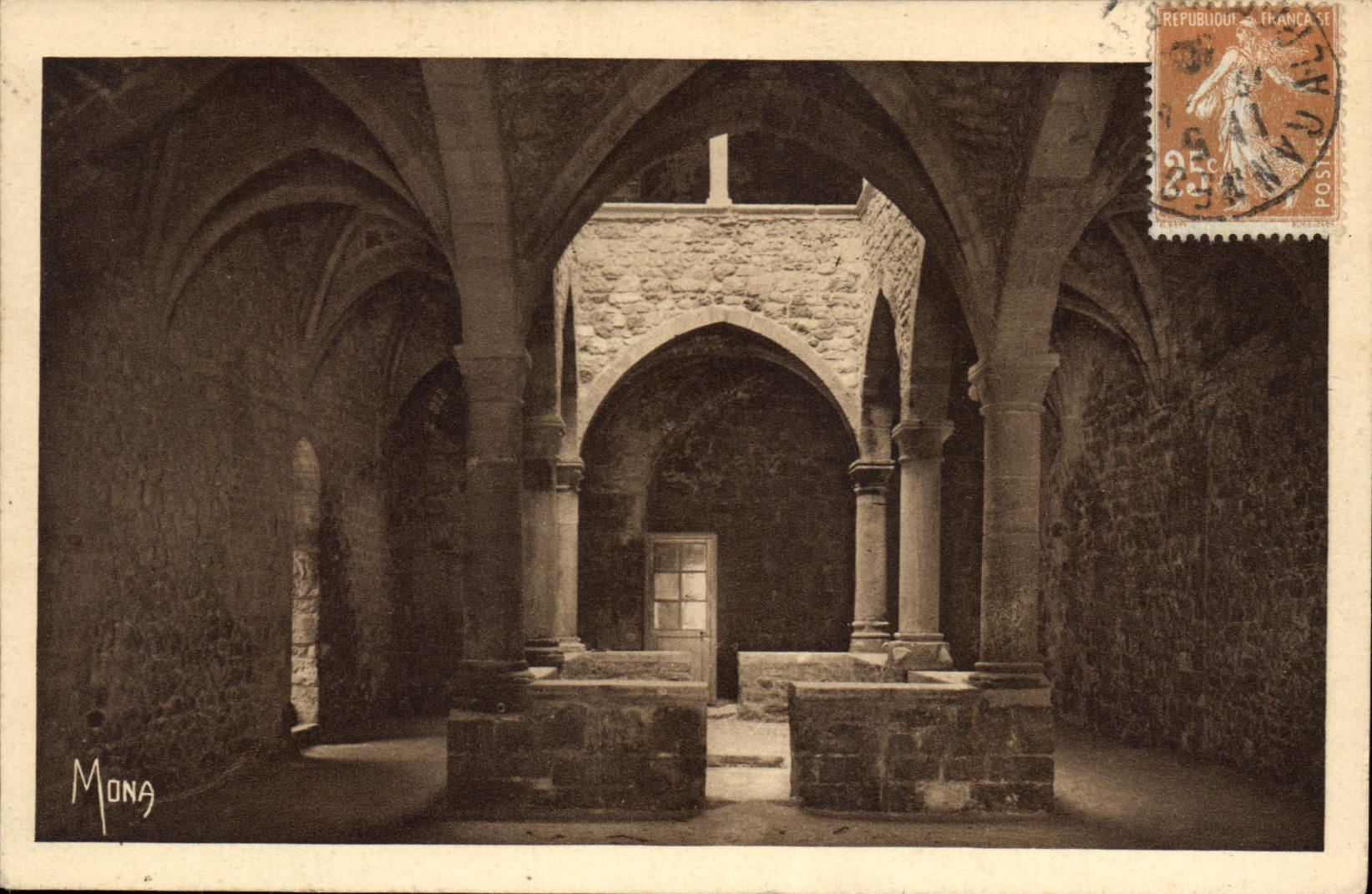 CPA Les Petits Tableaux de la Cote d'Azur Ile Saint Honorat Iles de lerins Le Monastere fortifie 