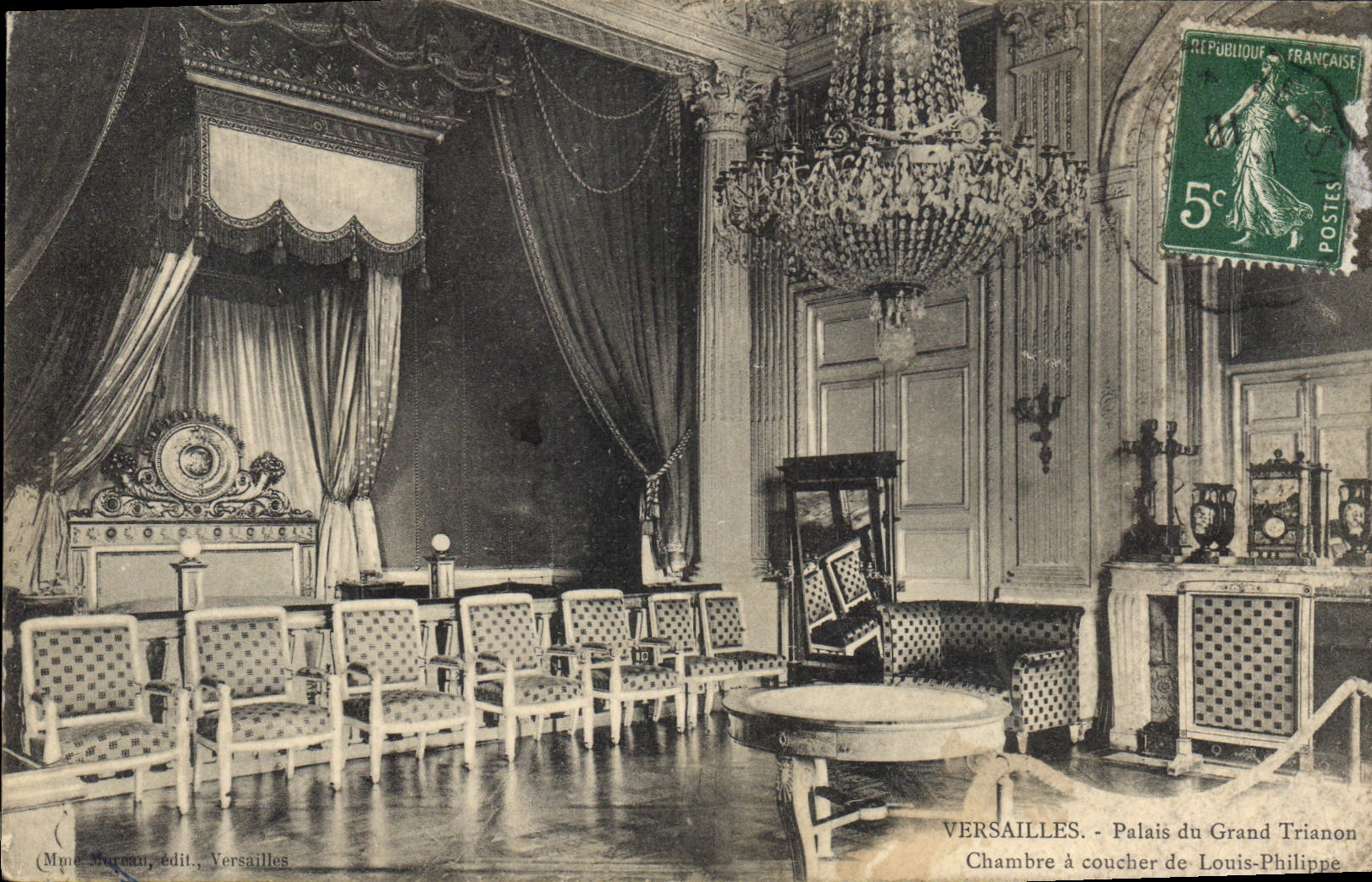 CPA Versailles Palais u Grand Trianon Chambre a Coucher de Louis Philippe 