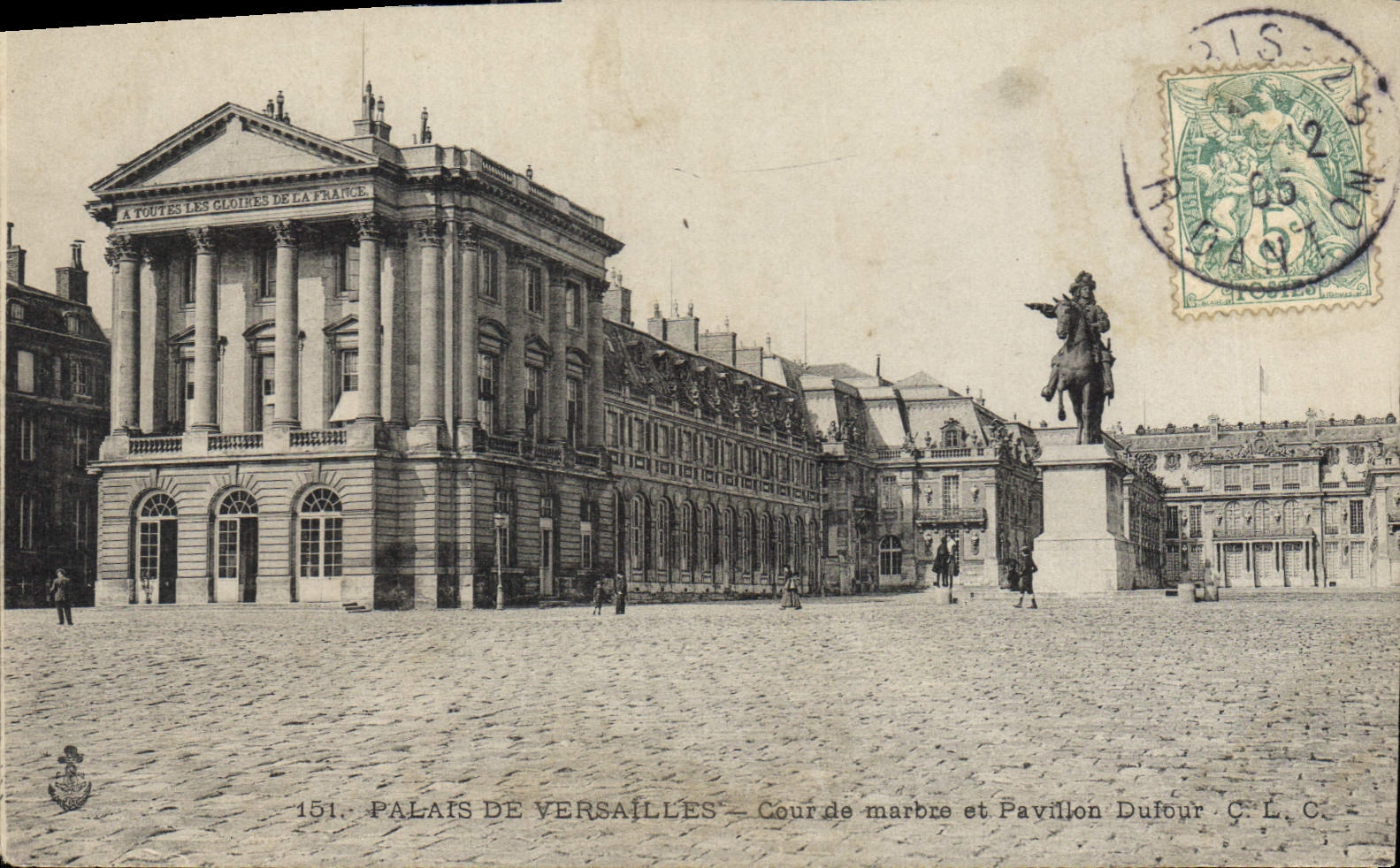 CPA Palais de Versailles Cour de marbre et Pavillon Dufour 