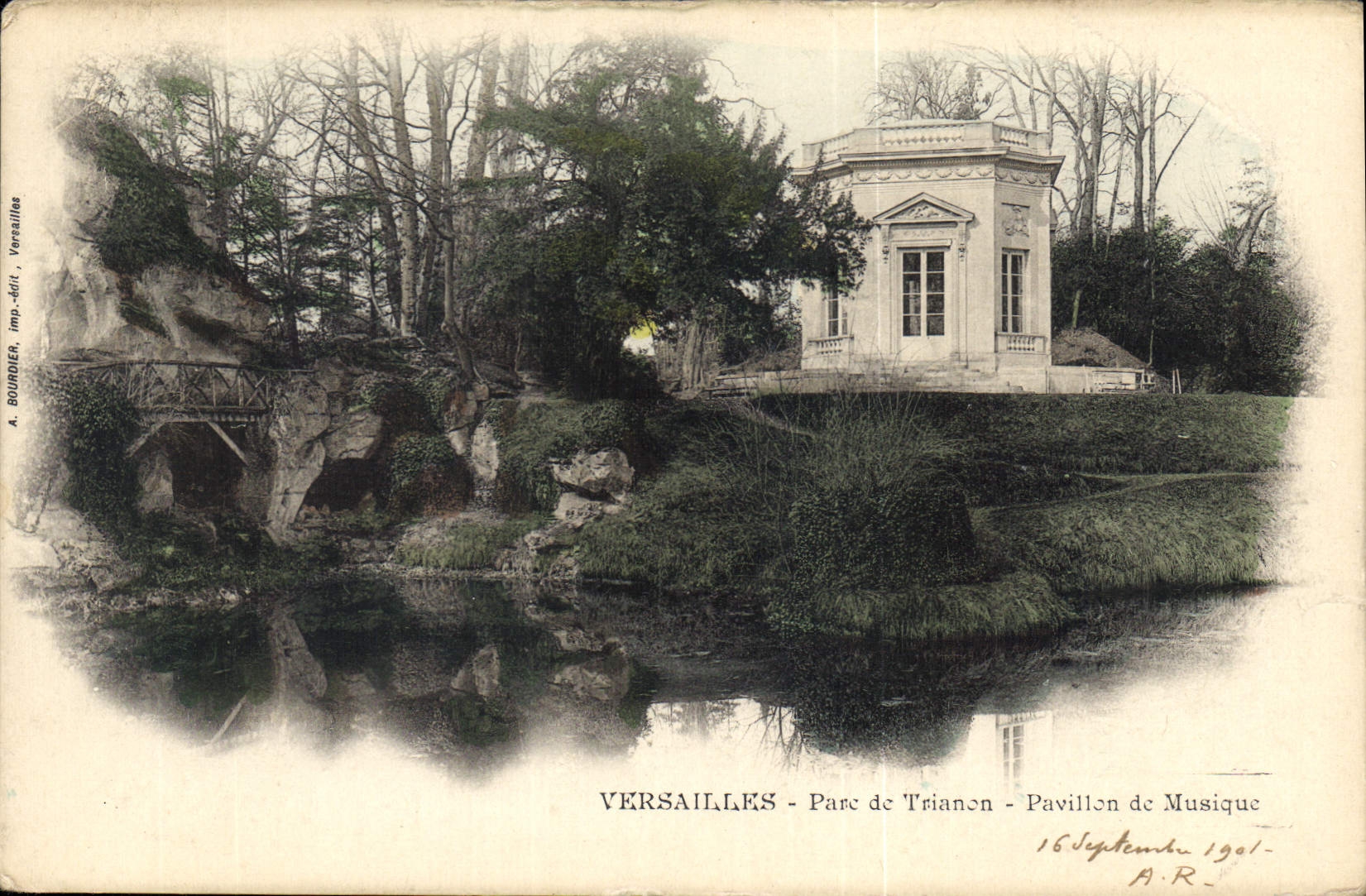 CPA Versailles Parc de Trianon Pavillon de Musique 