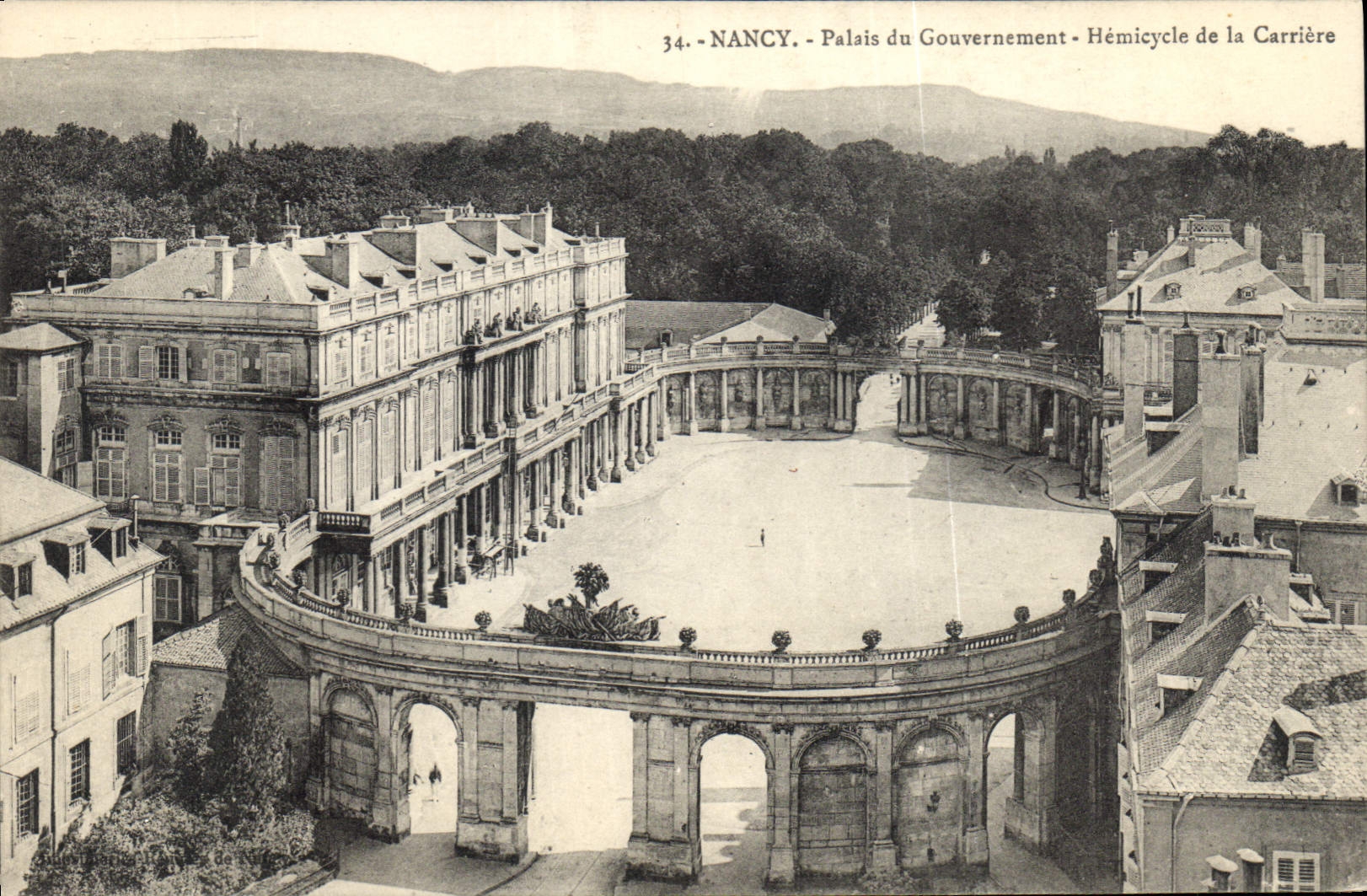 CPA Nancy Palais du Gouvernement Hemicycle de la Carriere 