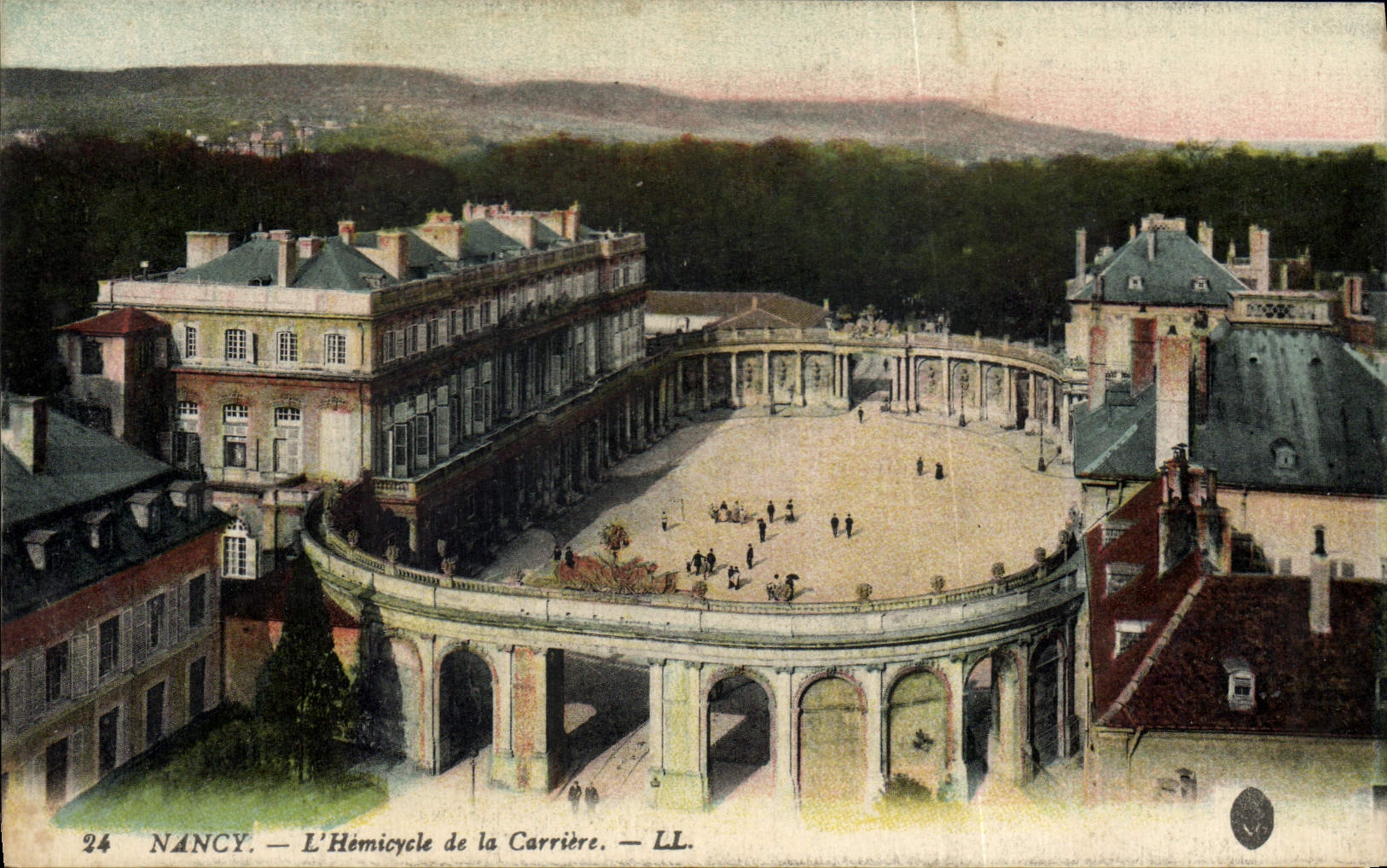CPA Nancy L'Hemicycle de la Carriere 