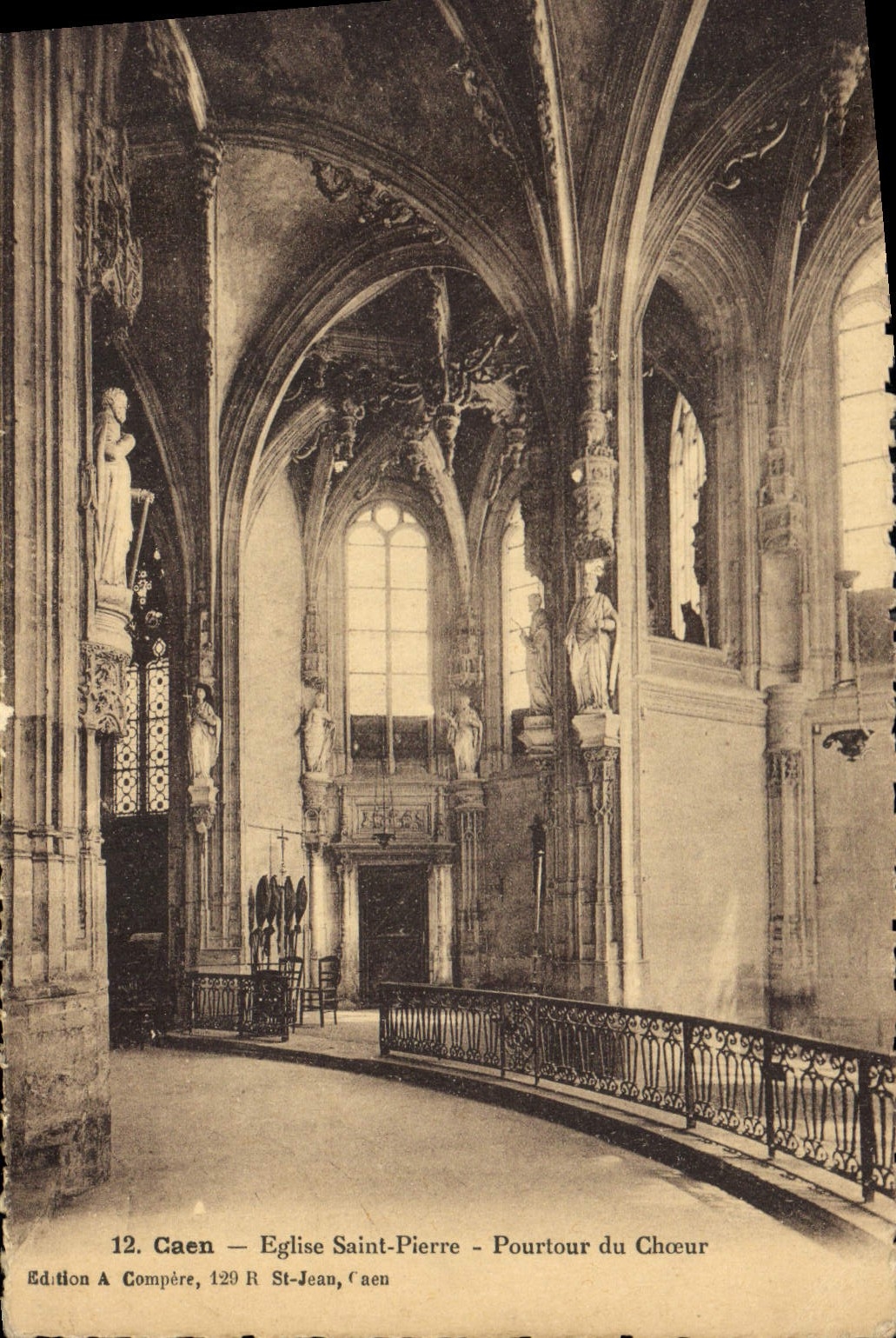 CPA Caen Eglise Saint Pierre Pourtour du Choeur 