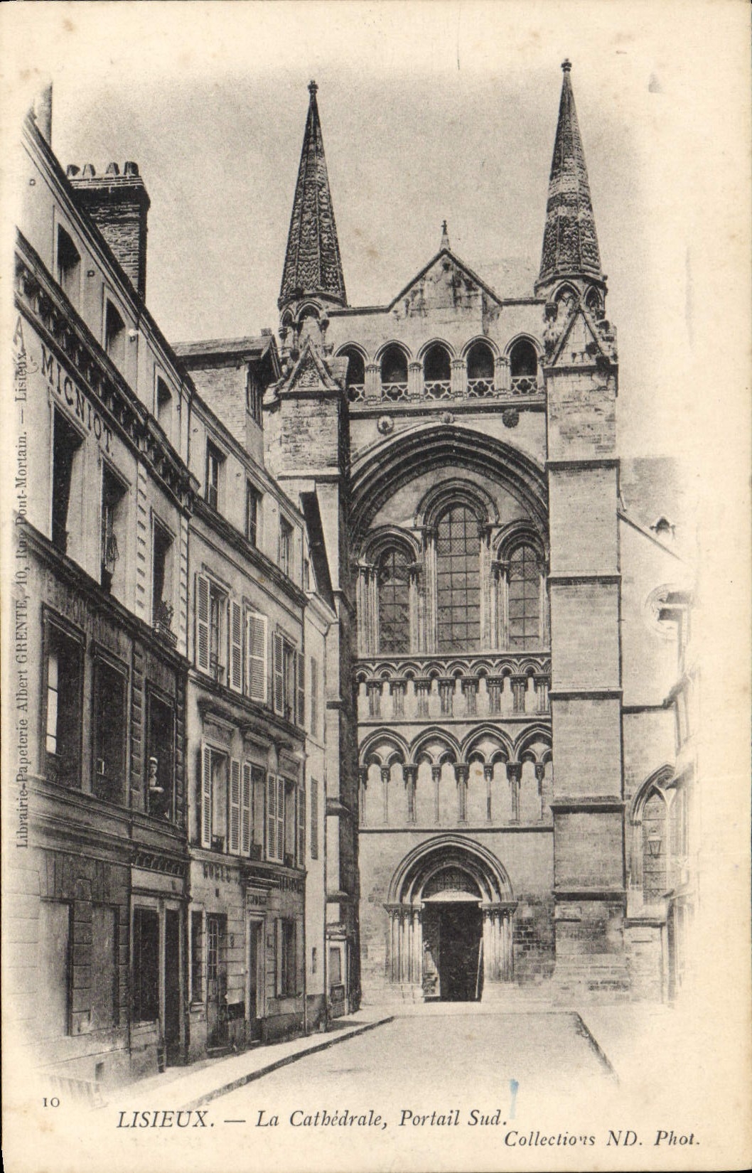 CPA Lisieux La Cathedrale Portail Sud 