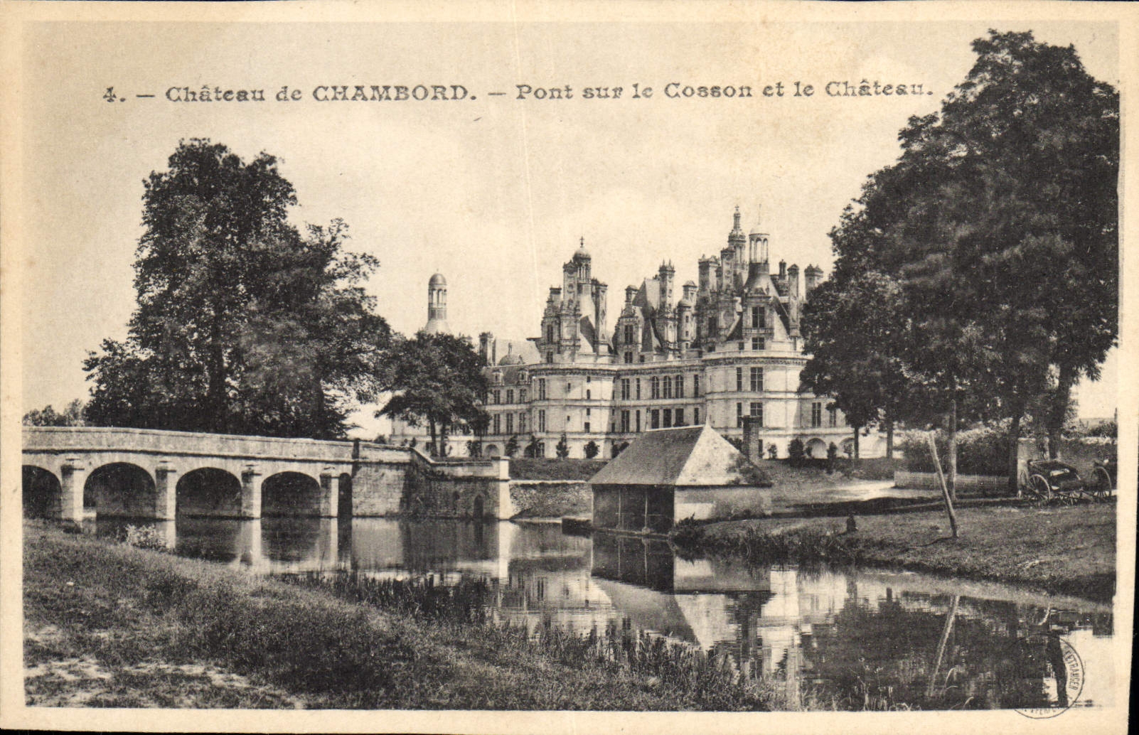 CPA Chateau de Chambord Pont sur le Cosson et le Chateau 