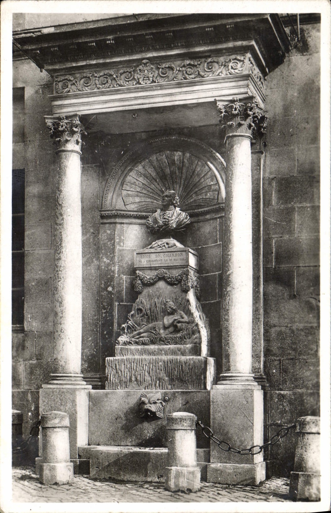 CPA Chaumont Fontaine de Bouchardon