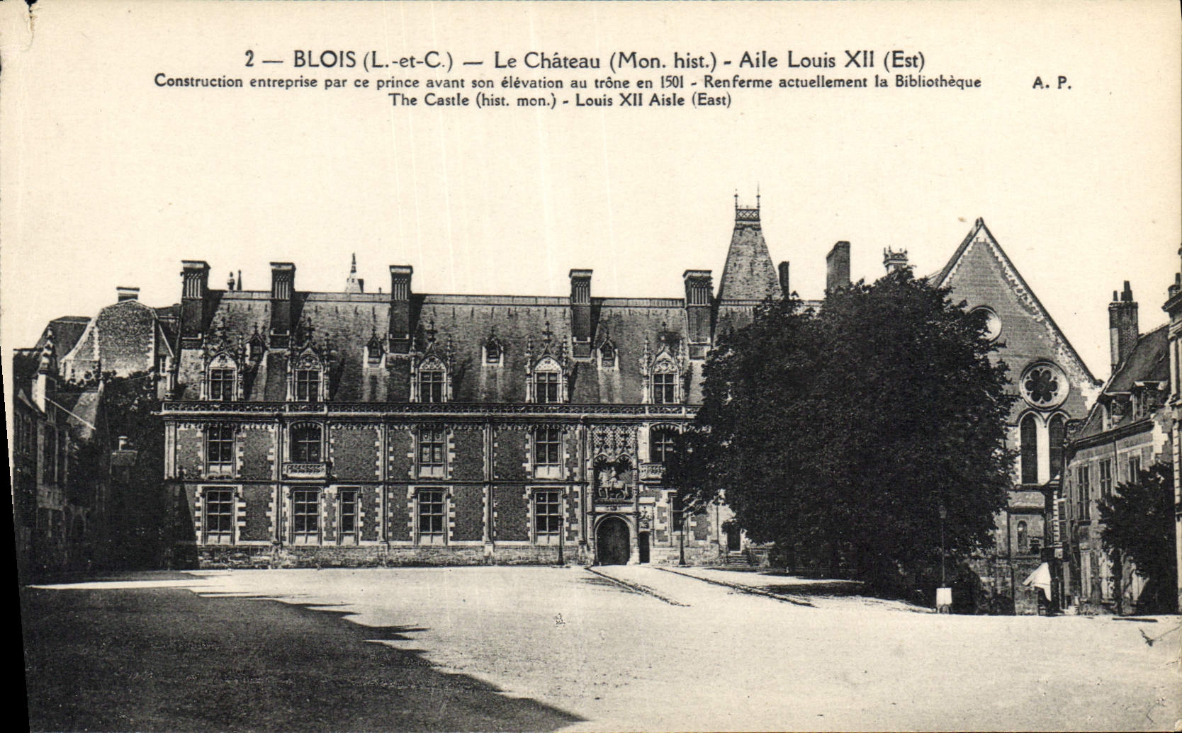 CPA Blois L et C Le Chateau Mon Hist Aile Louis XII est 