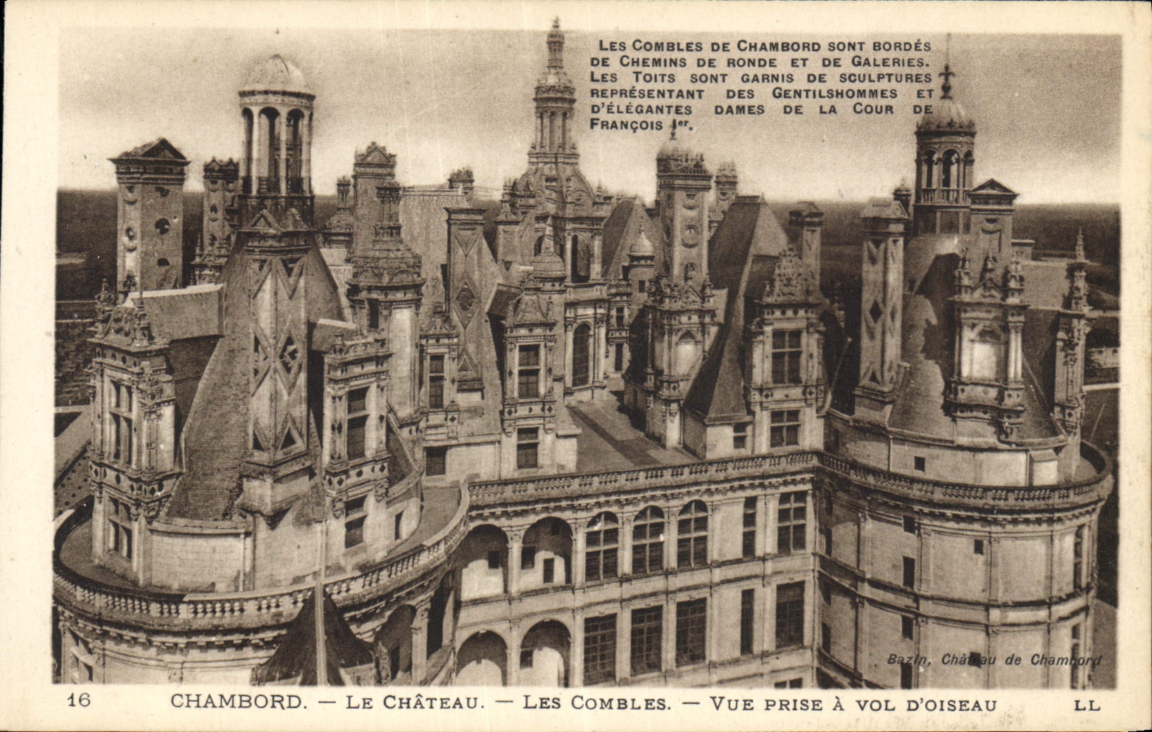 CPA Chambord le Chateau Les Combles Vue prise a vol d'Oiseau