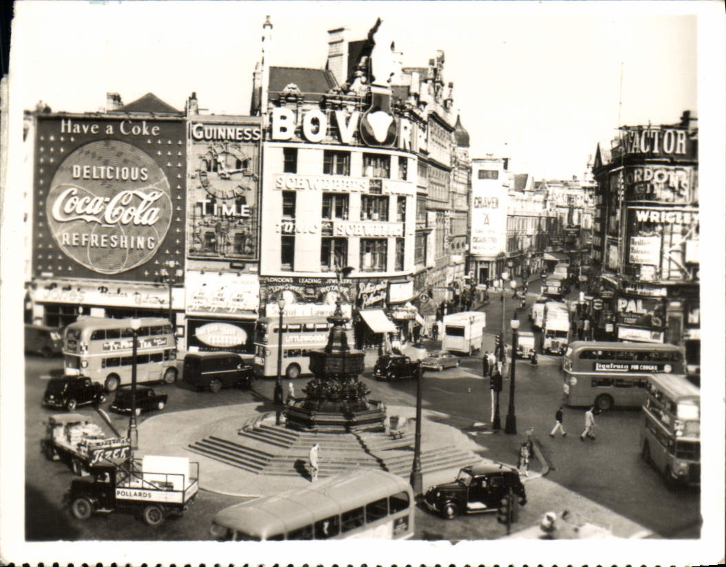 CPA Piccadilly Circus London 