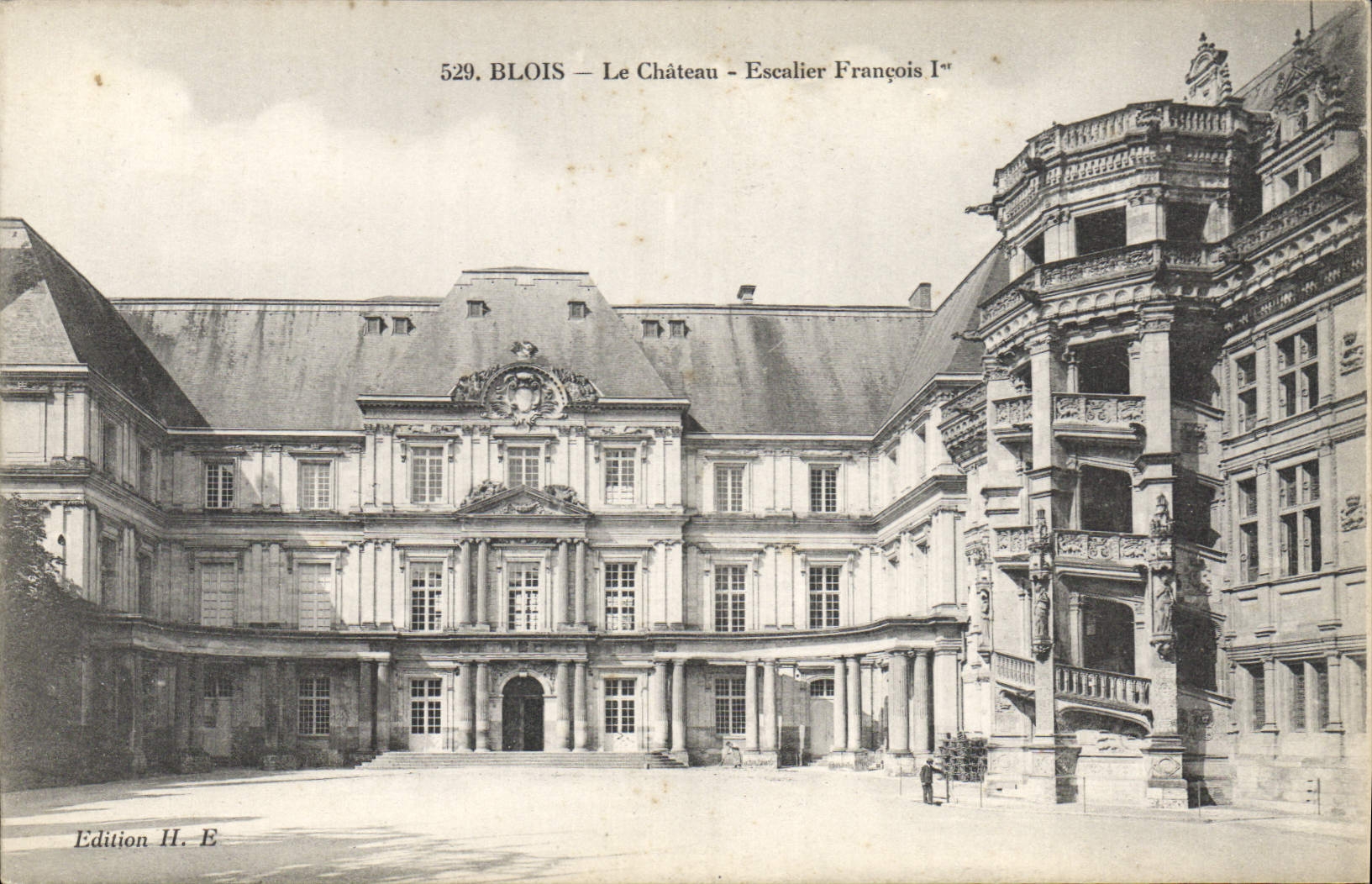 CPA Blois Le Chateau Escalier Francois I 