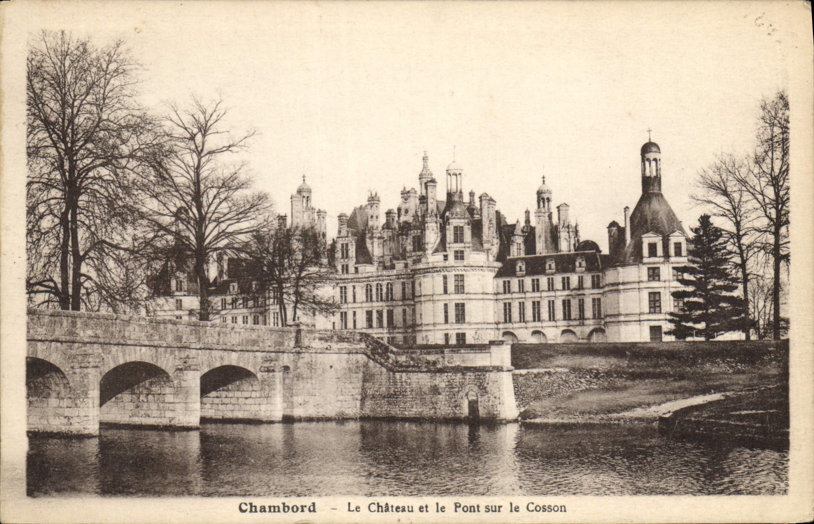 CPA Chambord le Chateau et le Pont sur le Cosson