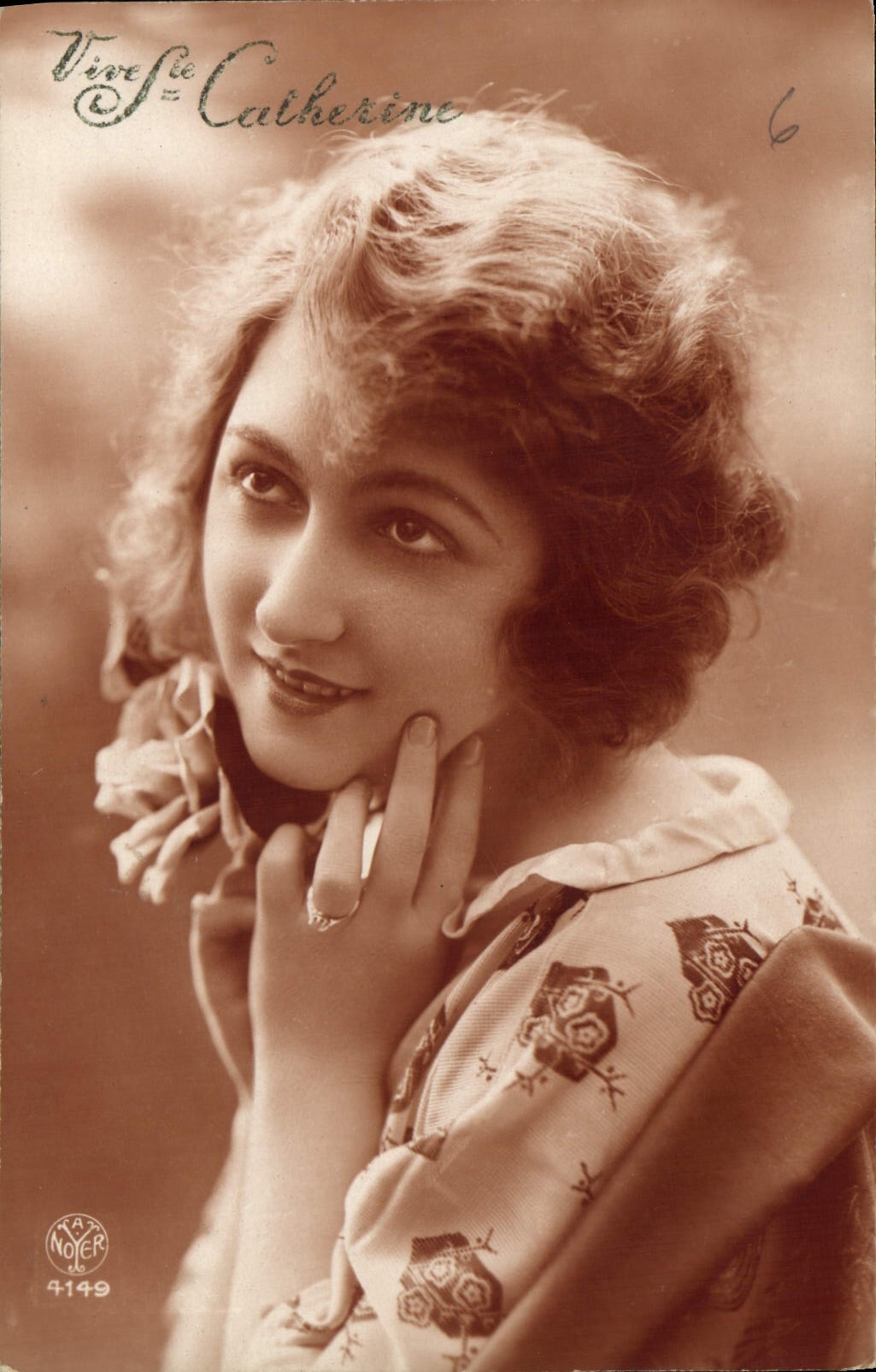 CPA Vive Ste Catherine Femme