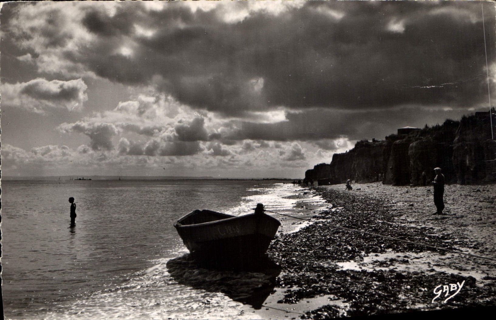 CPA St Aubin sur Mer Calvados Contre jour sur les Falaises