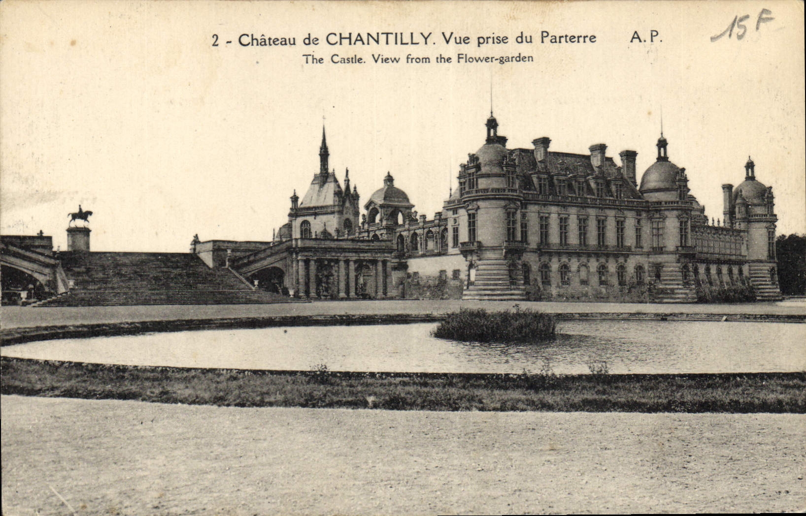 CPA Chateau de Chantilly Vue prise du Parterre