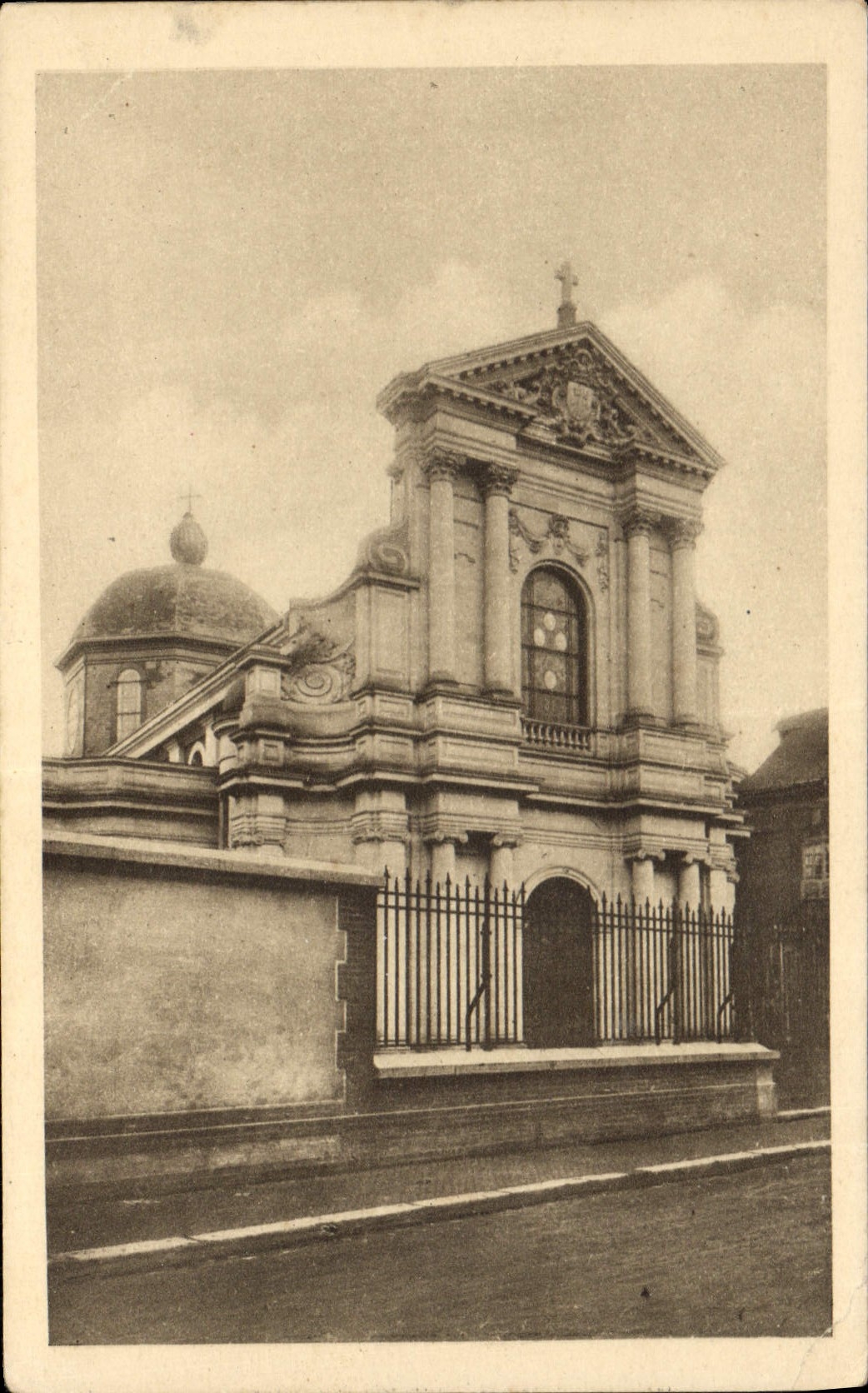 CPA La Chapelle des Carmelites de Lisieux 