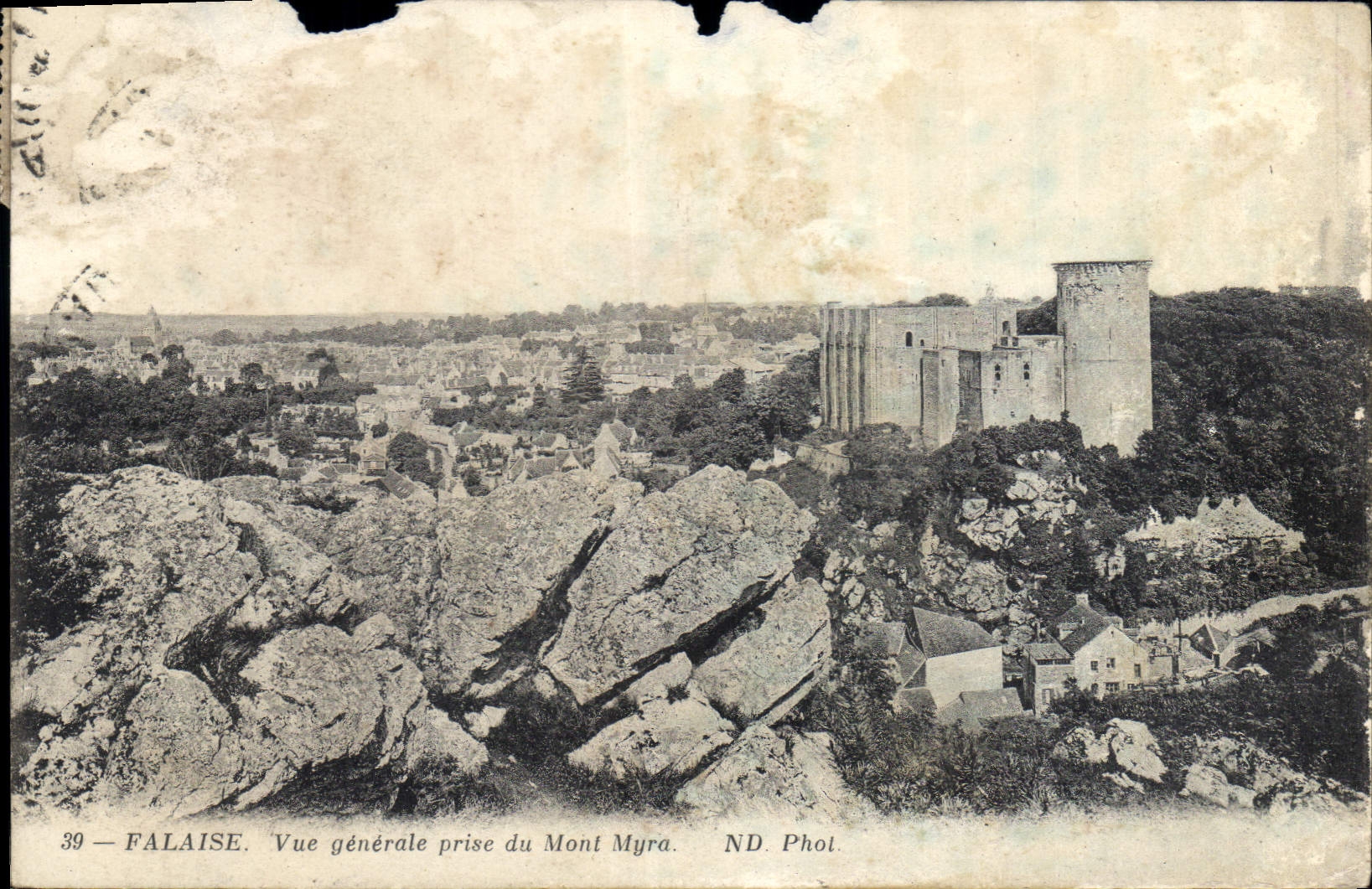 CPA Falaise Vue generale prise du Mont Myra 