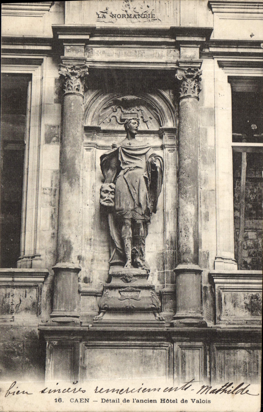 CPA Caen Detail de l'ancien Hotel de Valois 