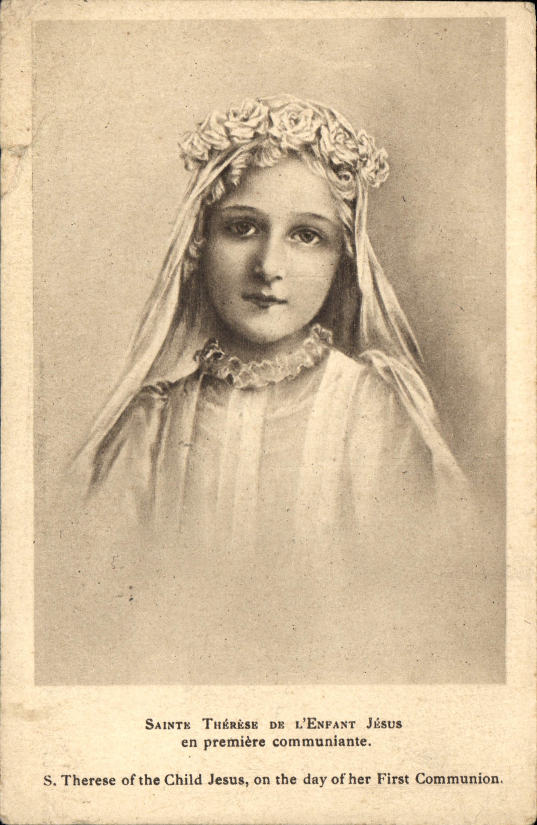 CPA Sainte Therese de l'Enfant Jesus en premiere communiante 