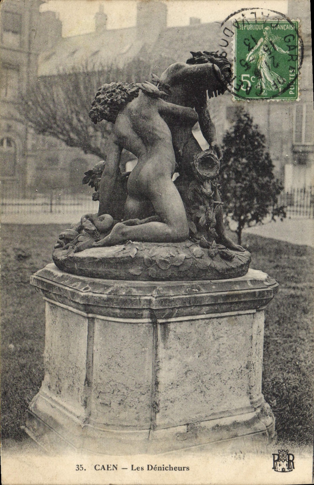 CPA Caen Les Denicheurs 