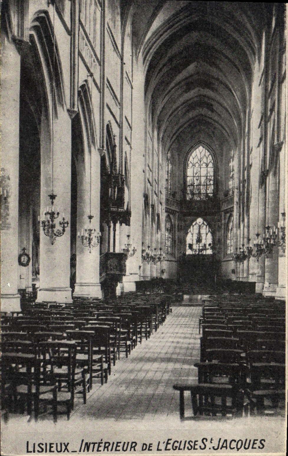 CPA Lisieux Interieur de l'Eglise St Jacques 