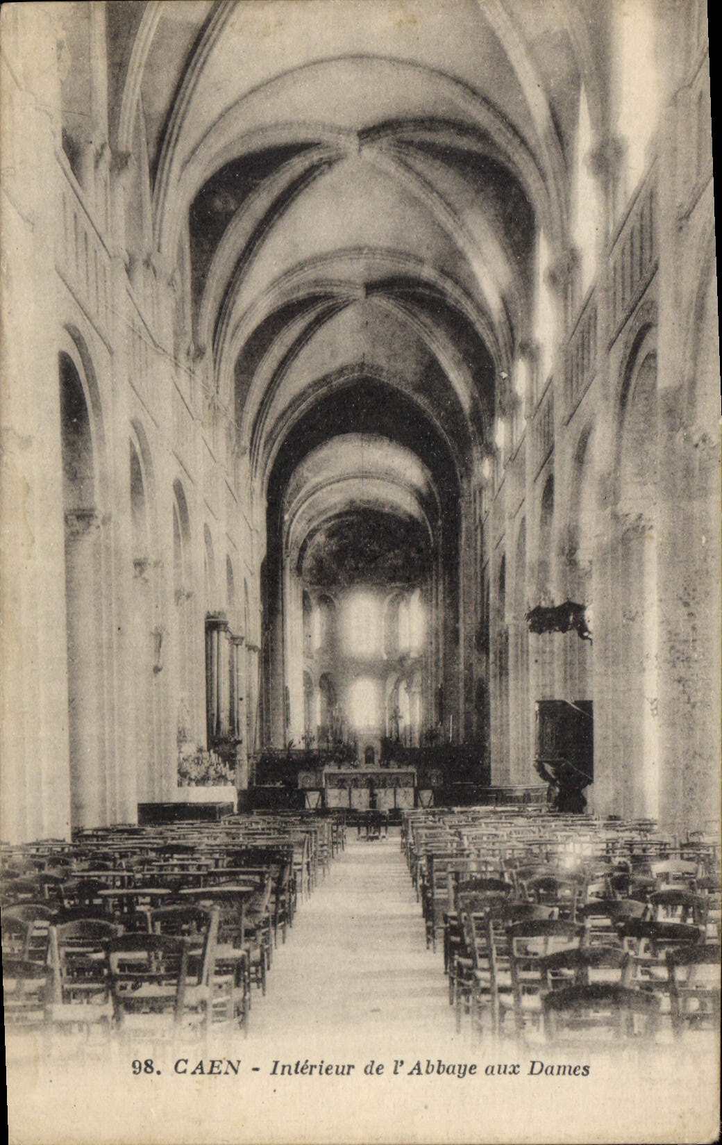 CPA Caen Interieur de l'Abbaye aux Dames 