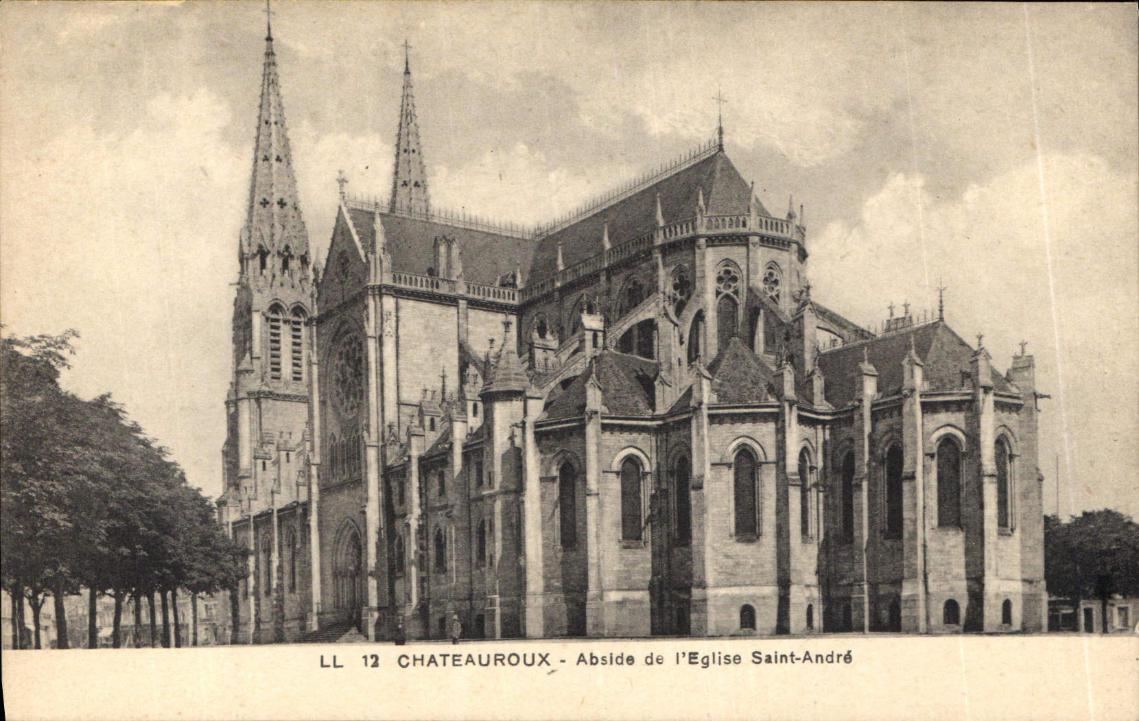 CPA Chateauroux Abside de l'Eglise Saint Andre 