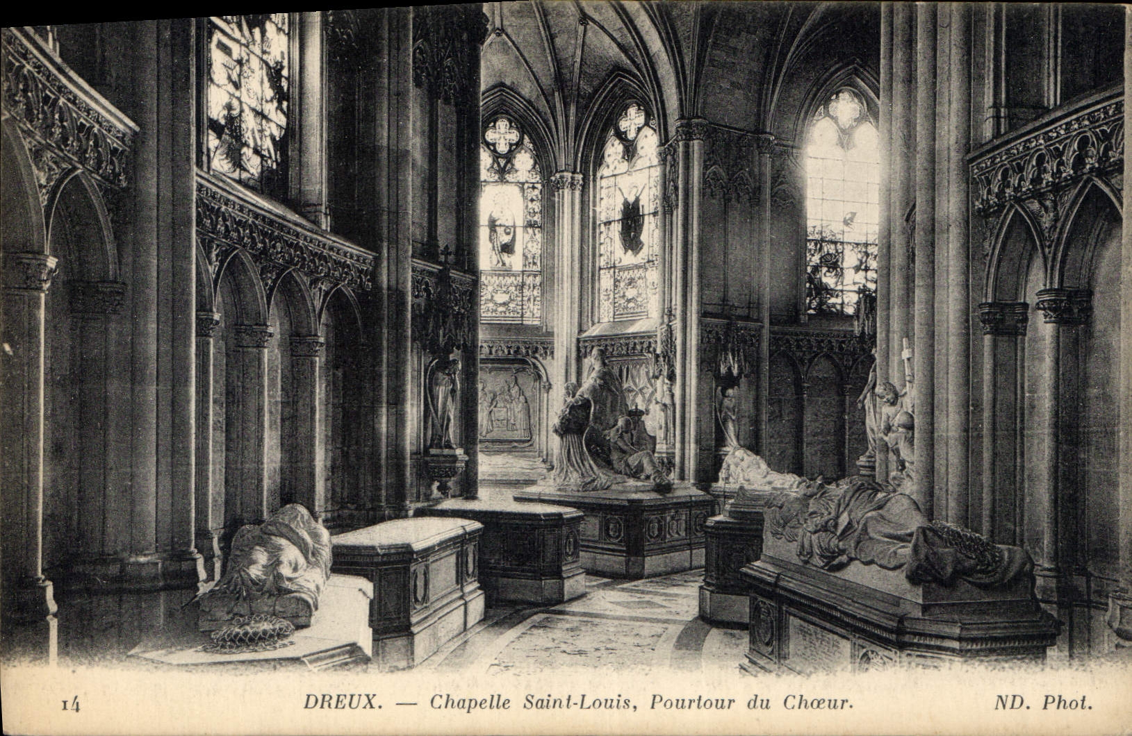 CPA Dreux Chapelle Saint Louis Pourtour du Choeur